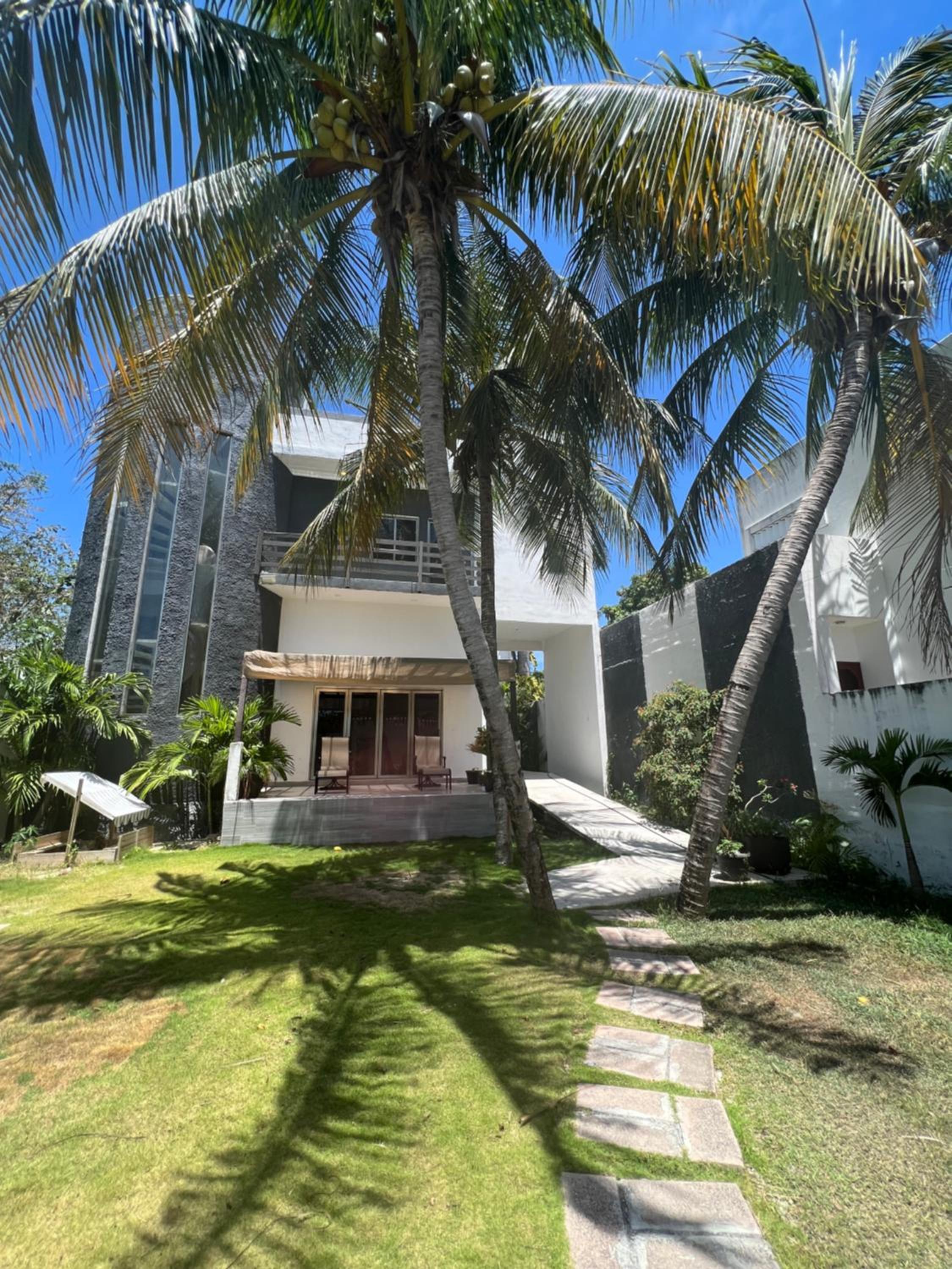 Luxurious Ocean View Villa view 3