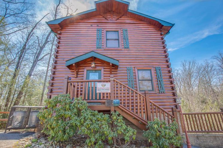 Standing Bear Lodge view 3