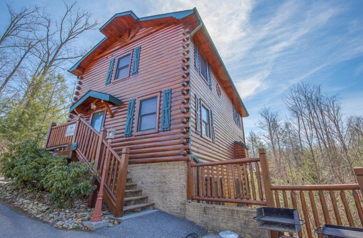 Standing Bear Lodge view 5