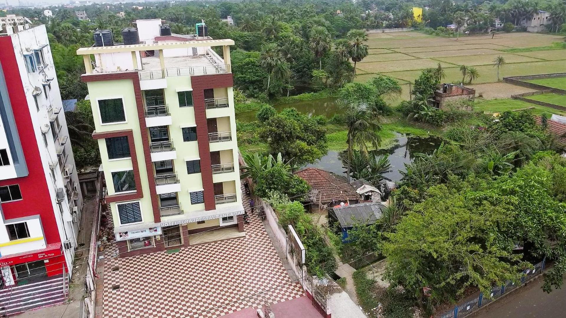 STAYMAKER Hotel Suraj - Only Indian Citizens Allowed