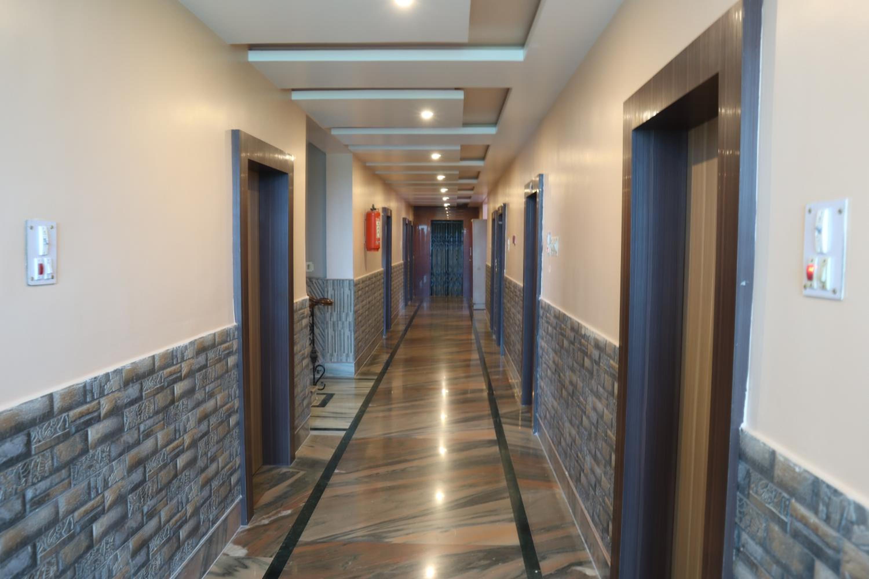 STAYMAKER Hotel Suraj - Only Indian Citizens Allowed
