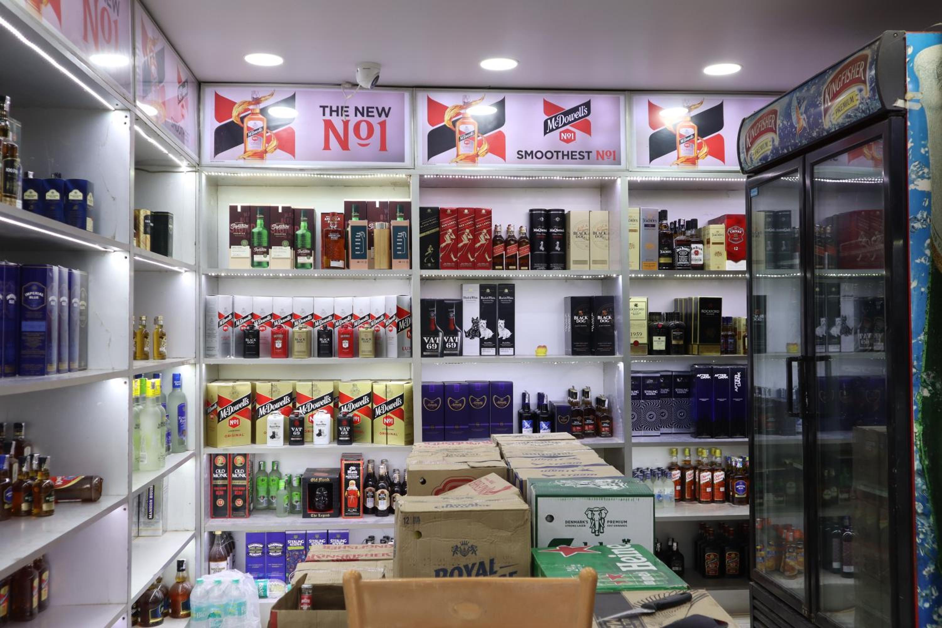 STAYMAKER Hotel Suraj - Only Indian Citizens Allowed