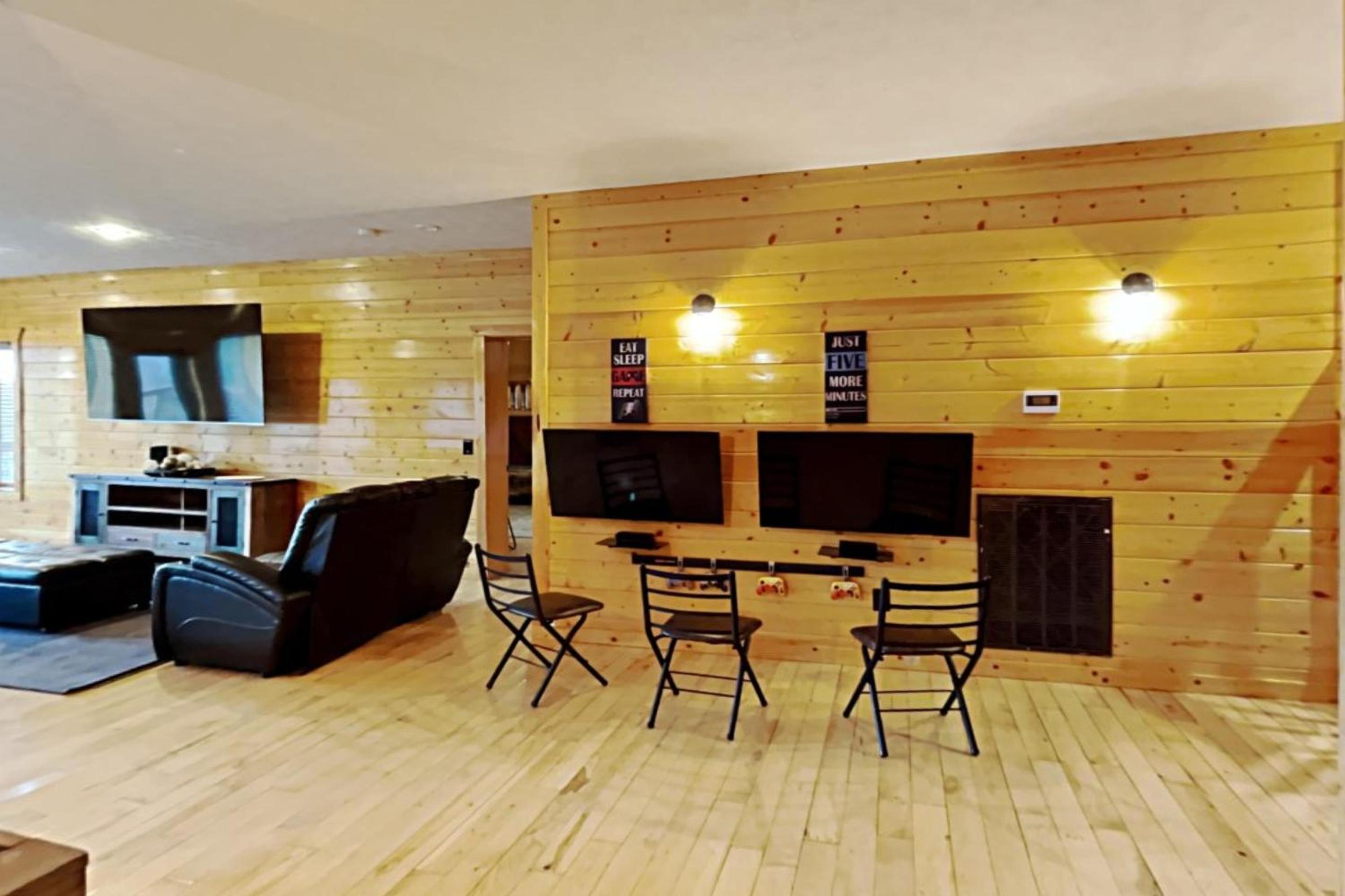 Pinnacle Chalet