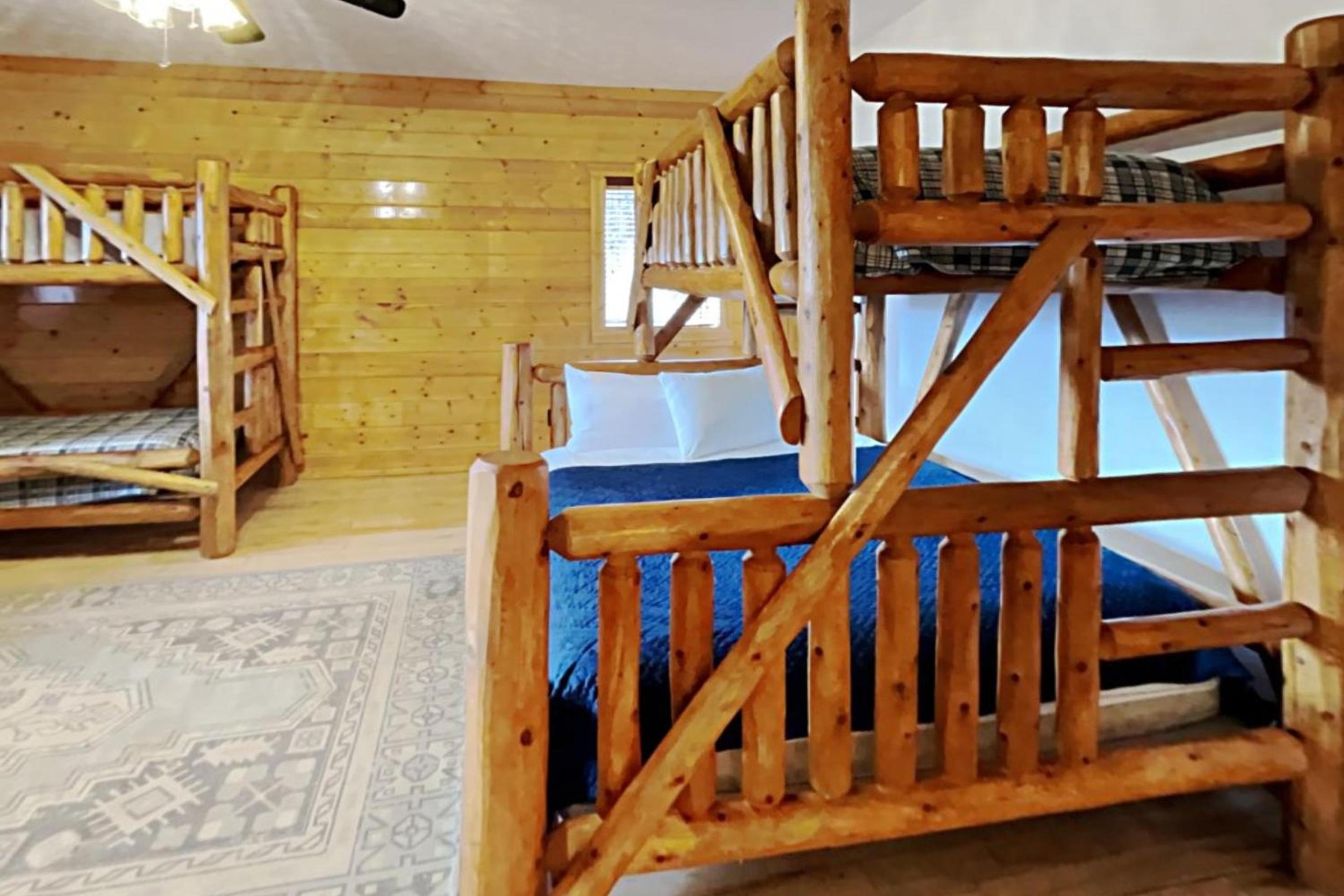 Pinnacle Chalet