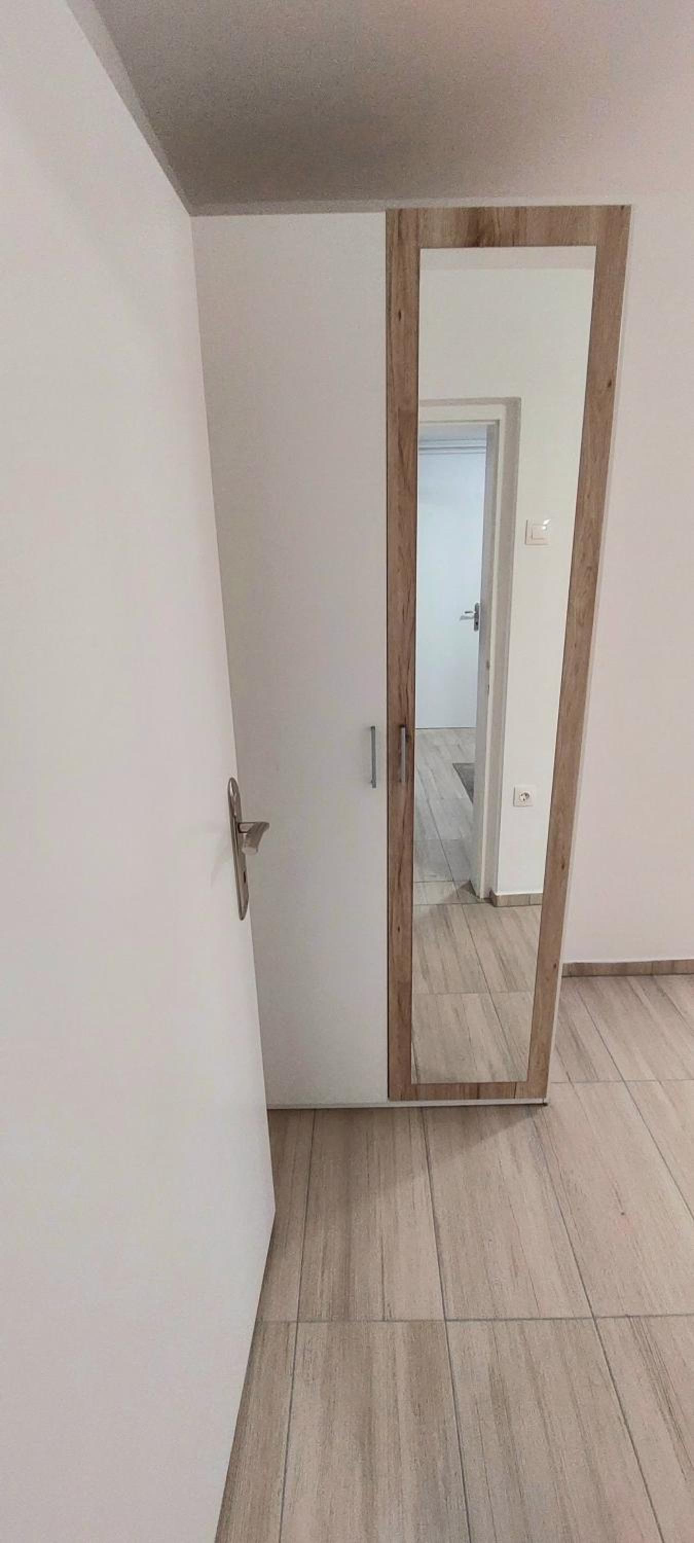 JO-MA apartma - SAFE parking view 4