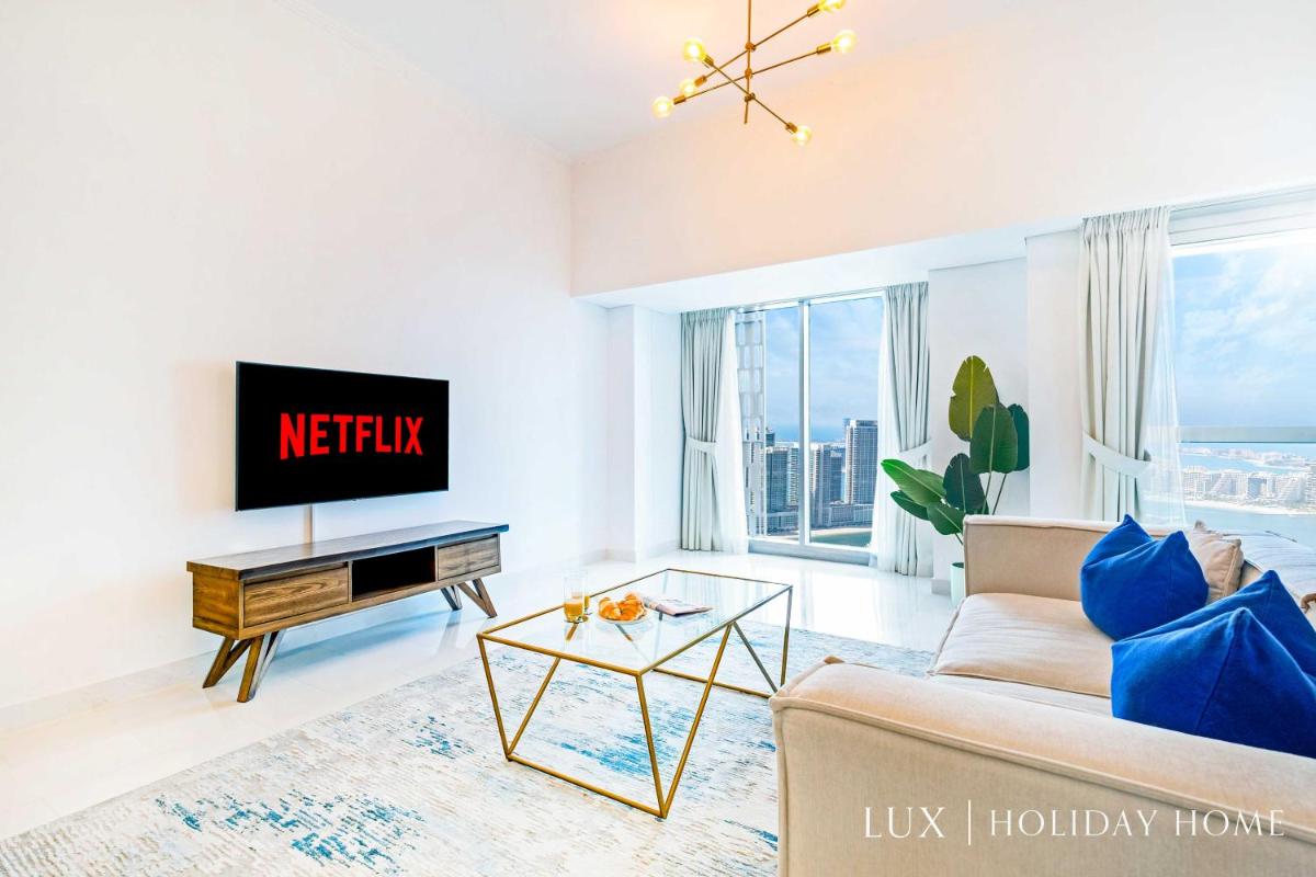 LUX Cayan Superior Suite 3 in Dubai Marina