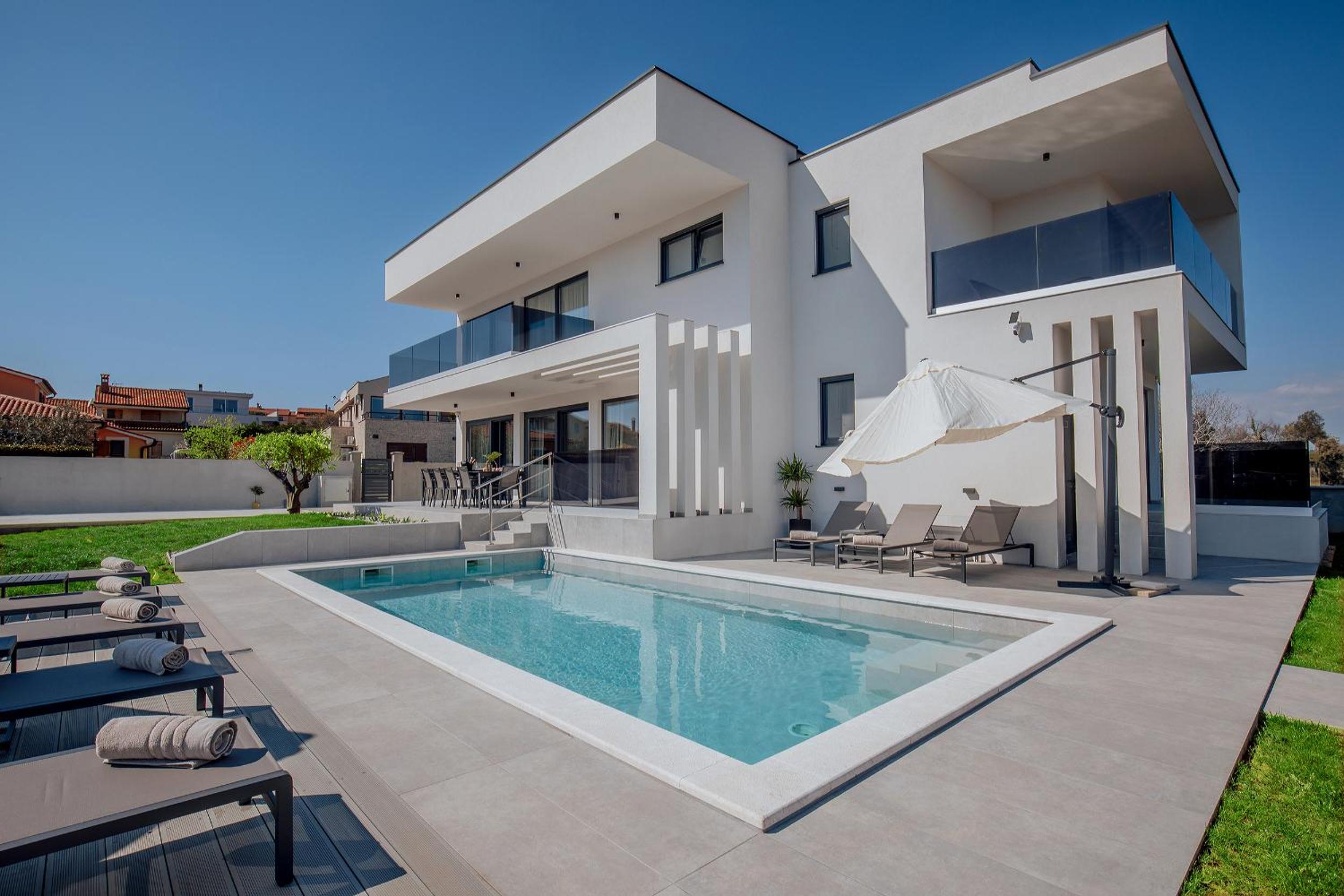 Villa Andris-luxury villa near sandy beach - by TRAVELER tourist agency KRK view 3