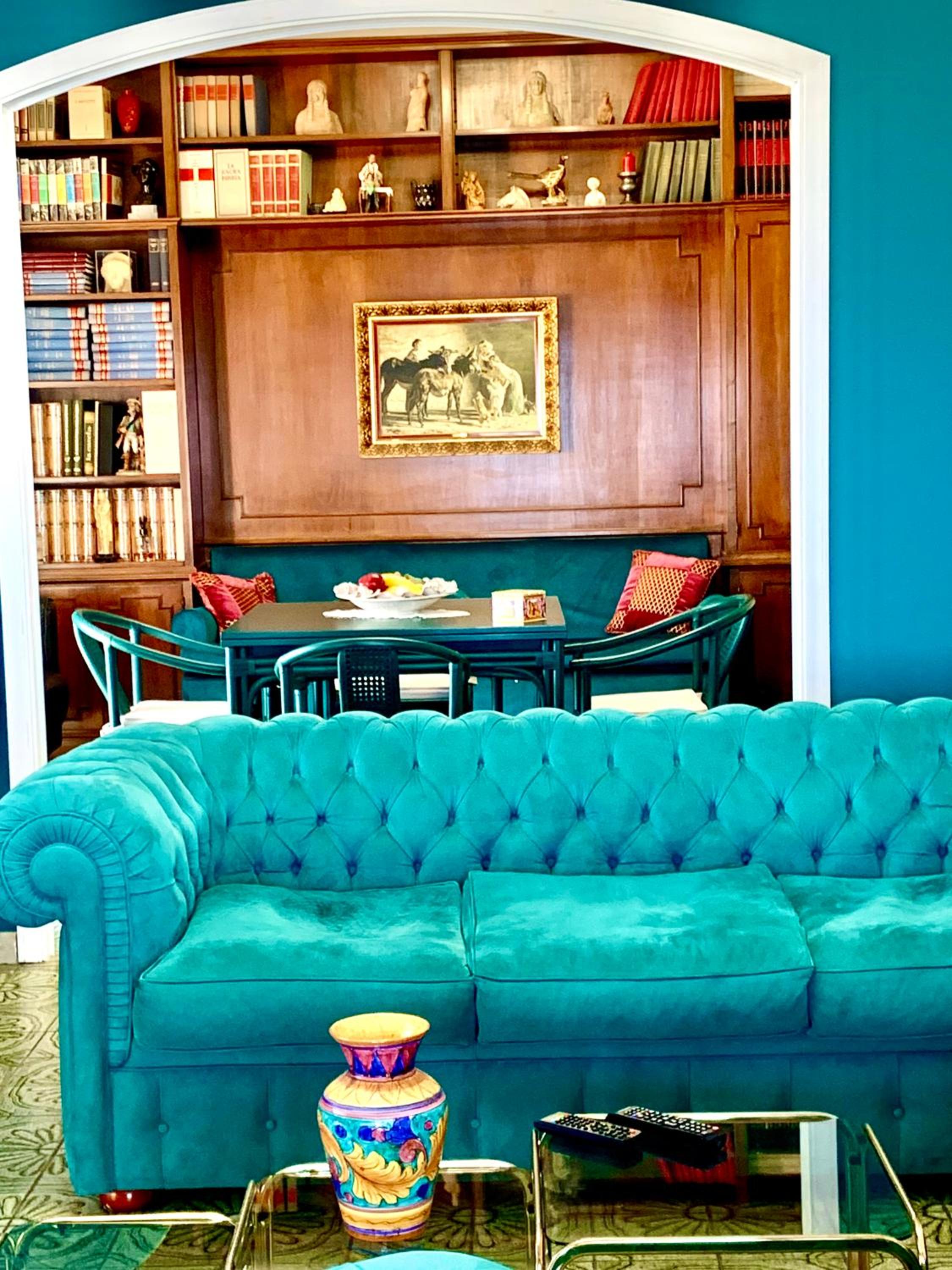 lounge