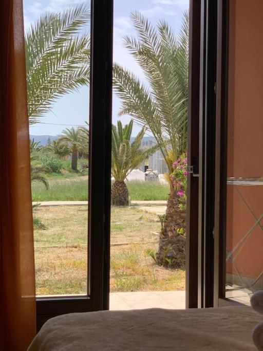 Studio at beautiful beach Kouremenos
