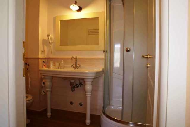 Photo 38