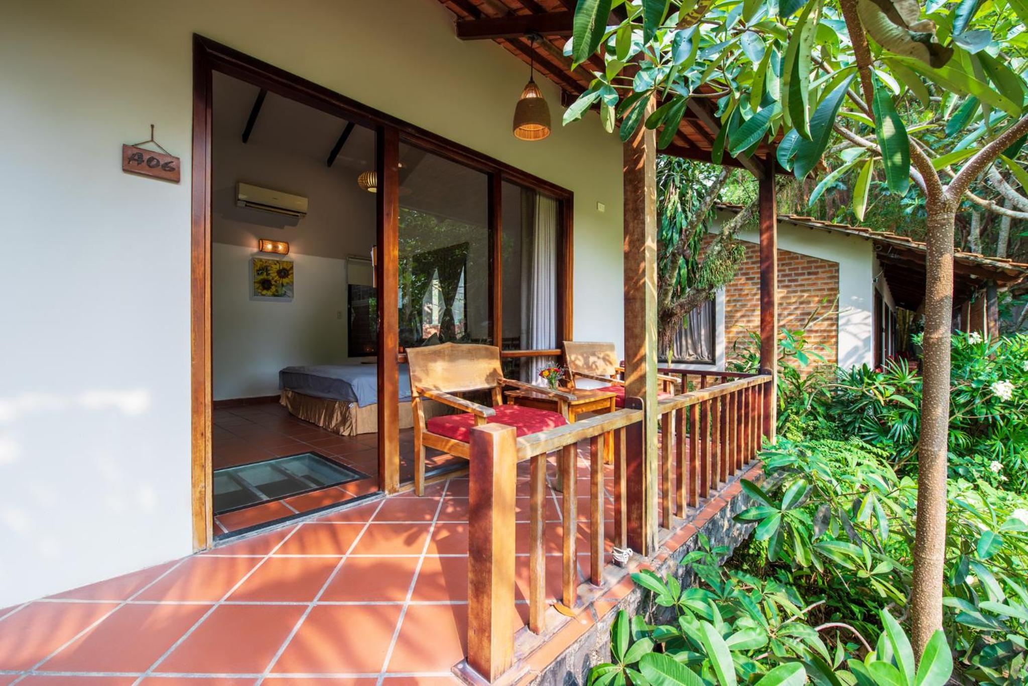 An Nhien Retreat Phu Quoc with Yoga Daily & Beach access