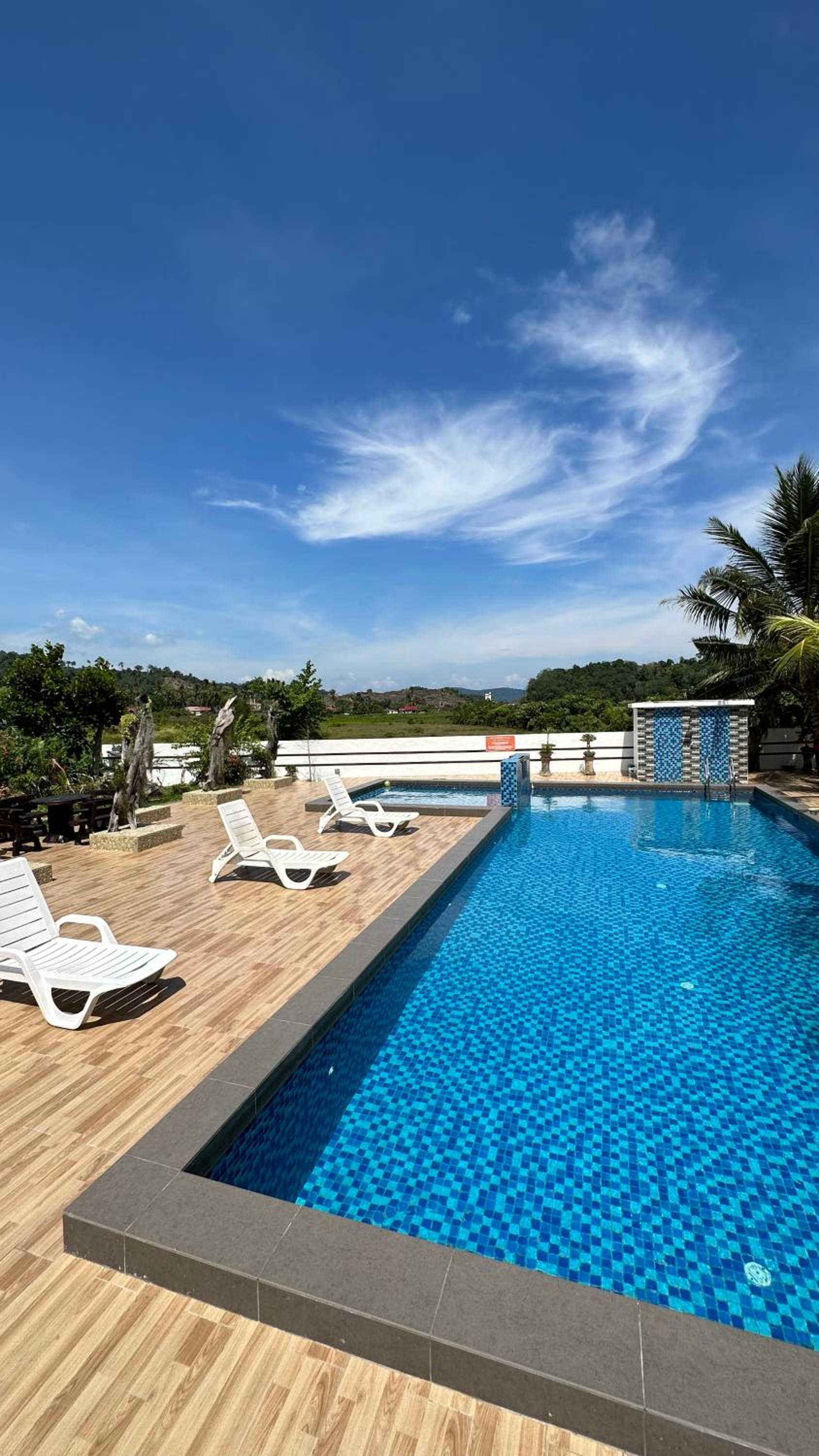 Hotel Cenang Room Rahsia Motel - Image 1