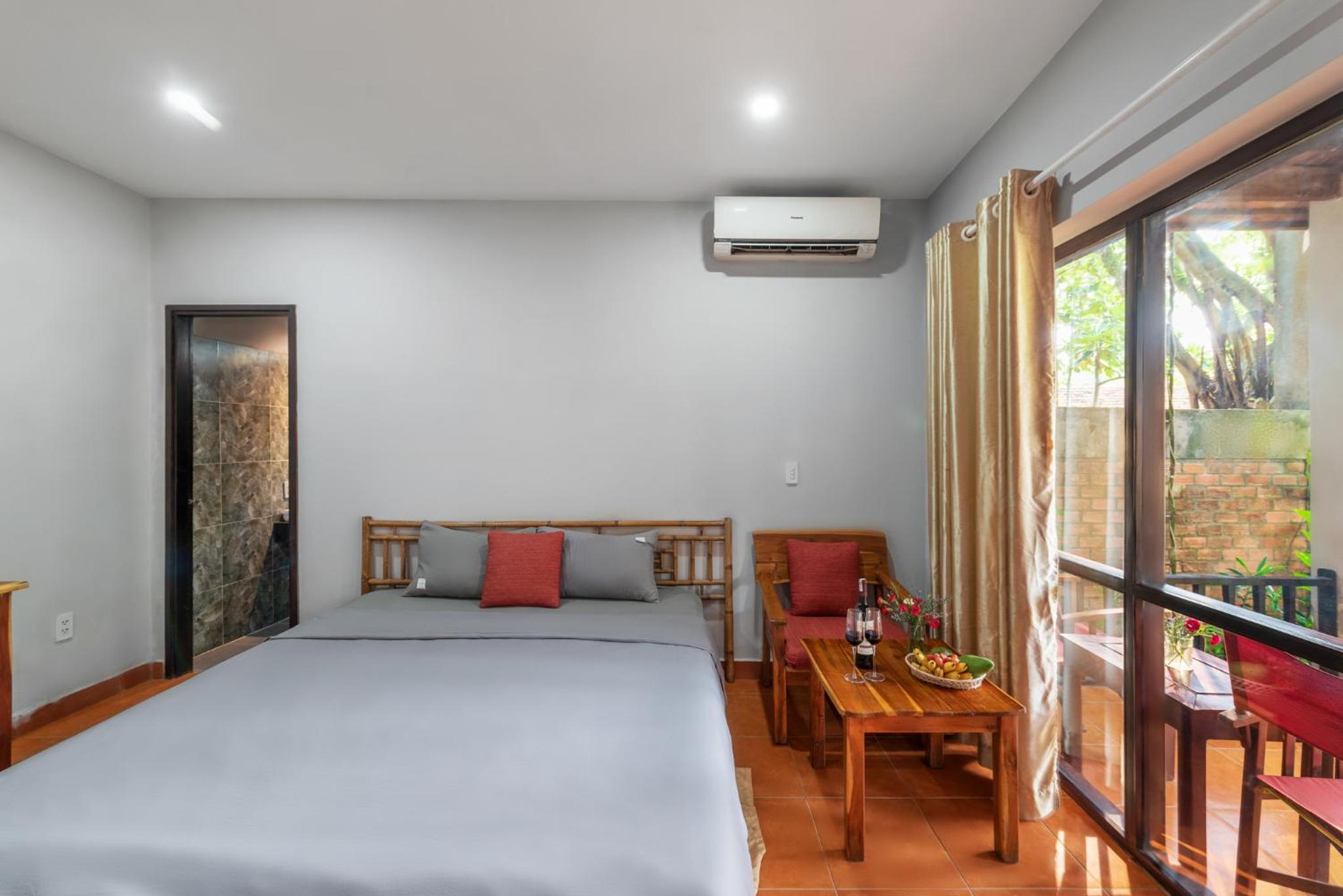 An Nhien Retreat Phu Quoc with Yoga Daily & Beach access