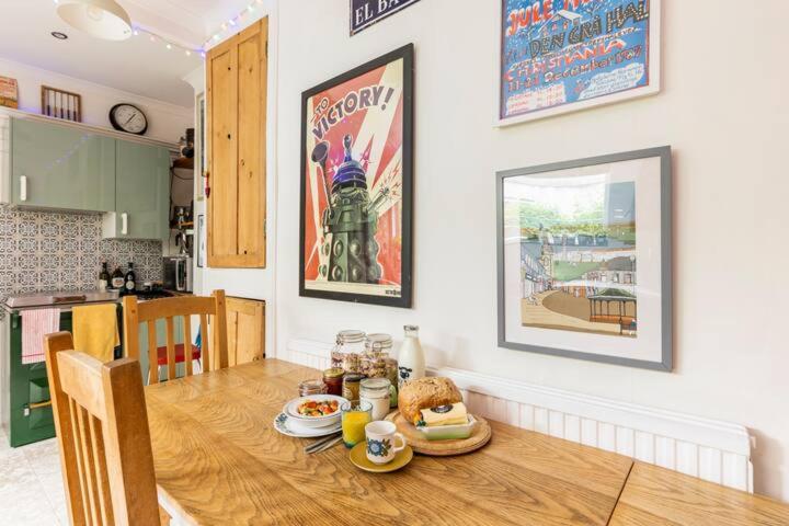 Tŷ Selah, Rugby Ave, Neath view 4