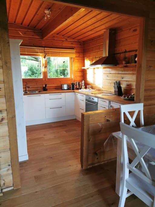 Chalet am Feldrand