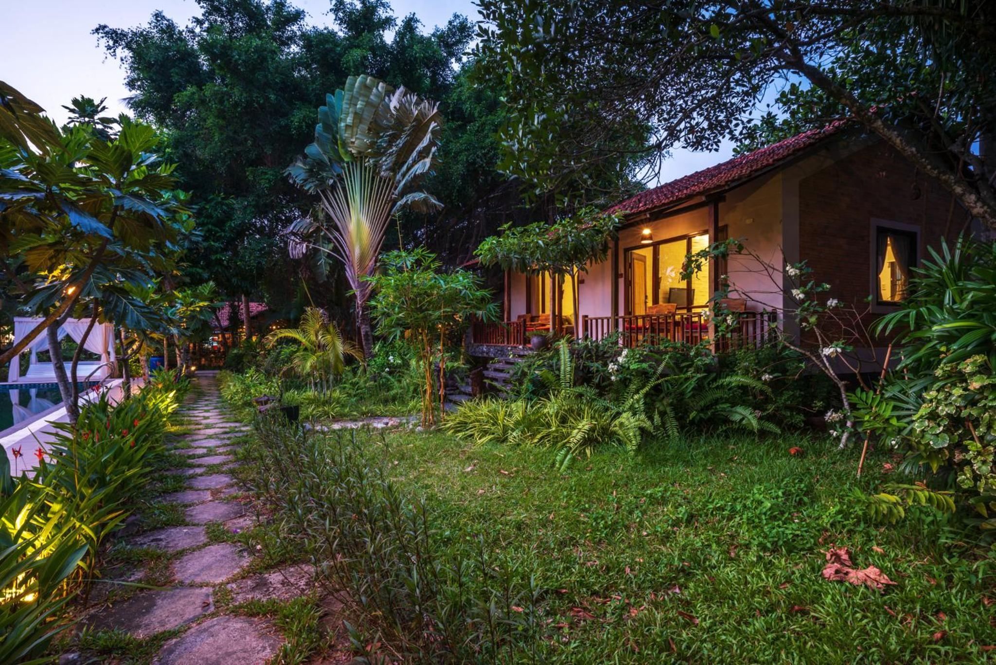 An Nhien Retreat Phu Quoc with Yoga Daily & Beach access