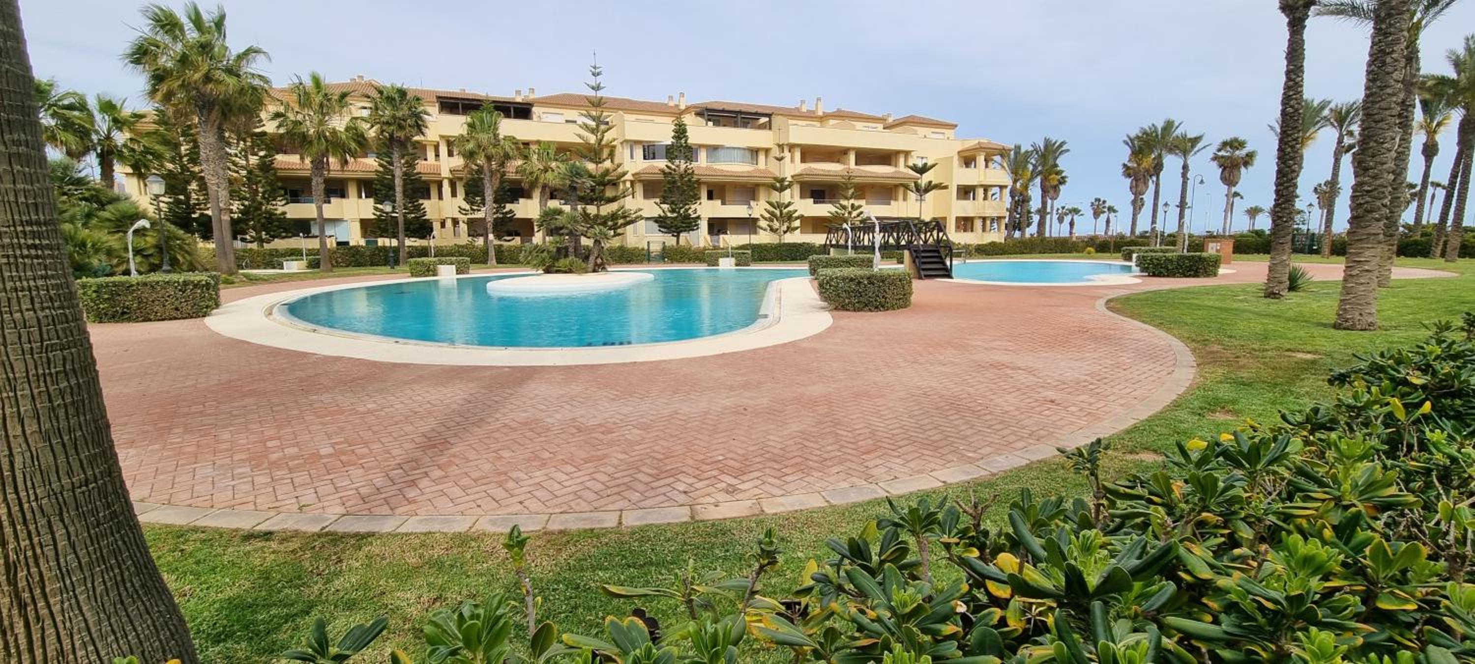 Apartamento LUXURY en ROQUETAS DE MAR - PLAYA SERENA Urbanización VILLA ROMANA