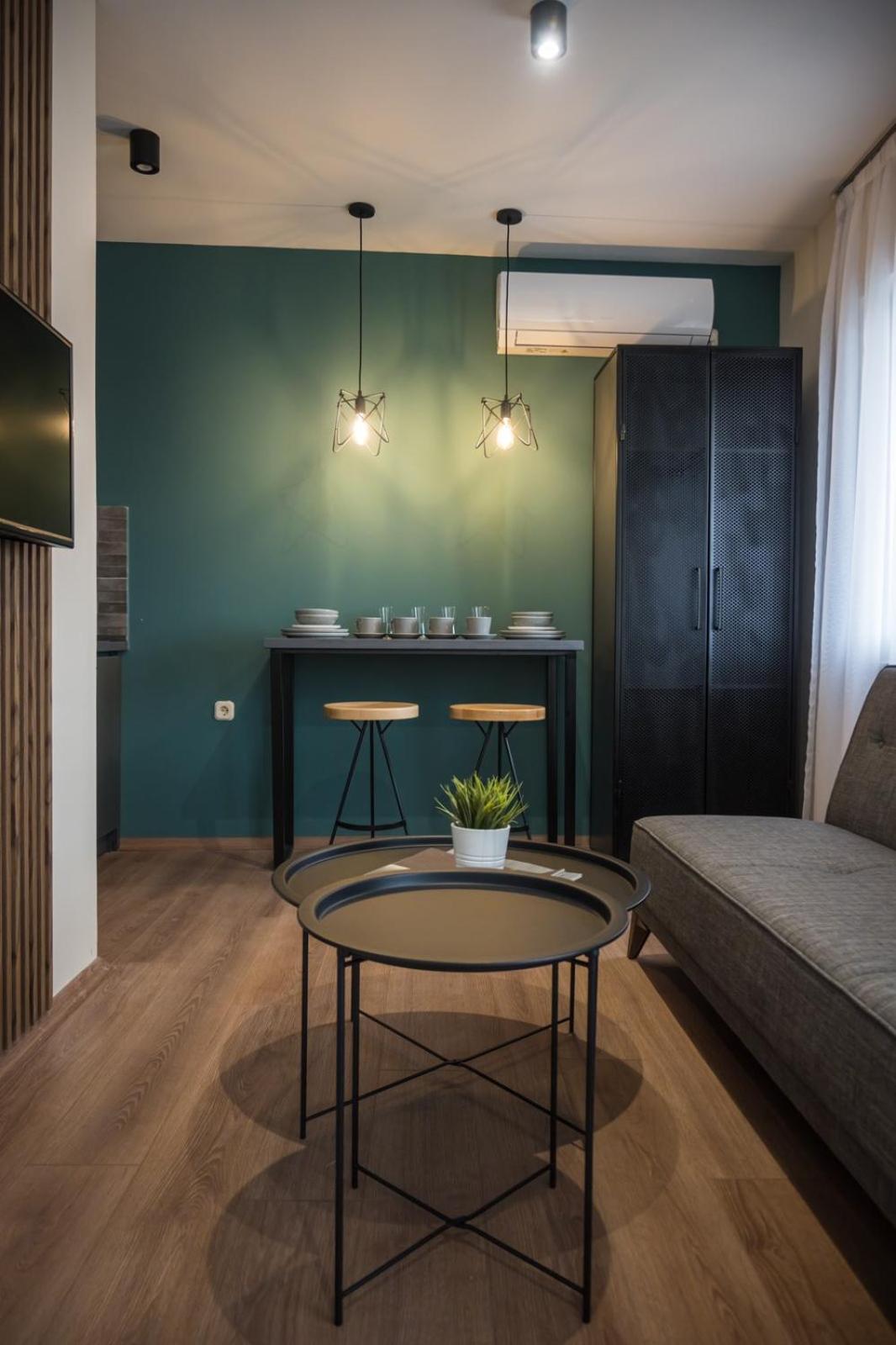 BEST APARTMENTS