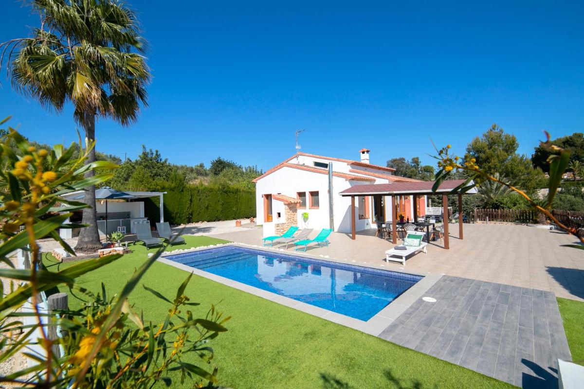 FINCA ROMER photo 2