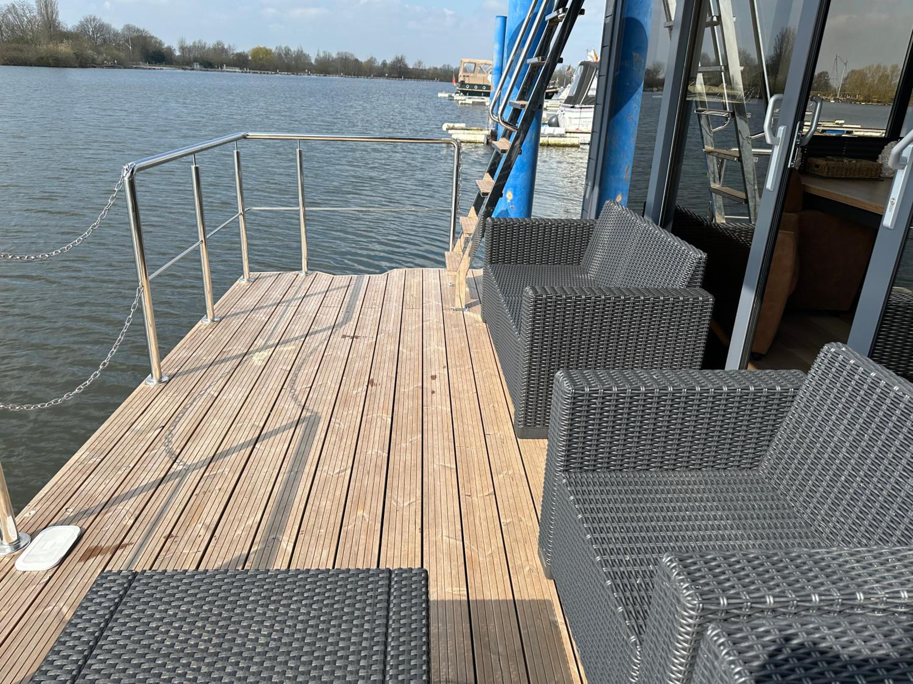 Hausboot La Mare Seeblick