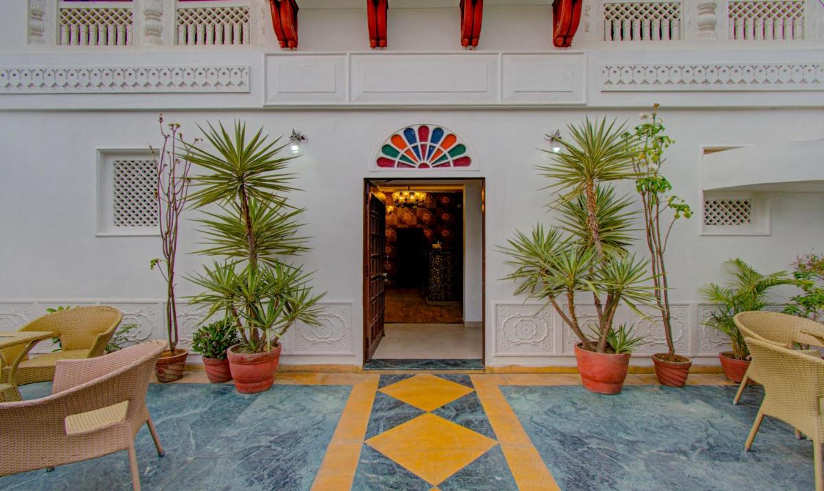 hotel building