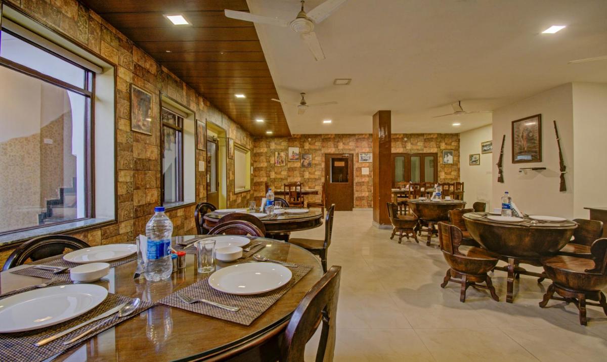 restaurant