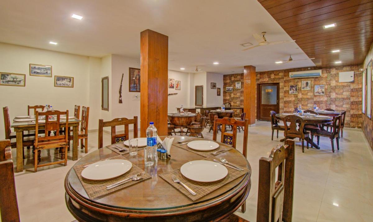 restaurant