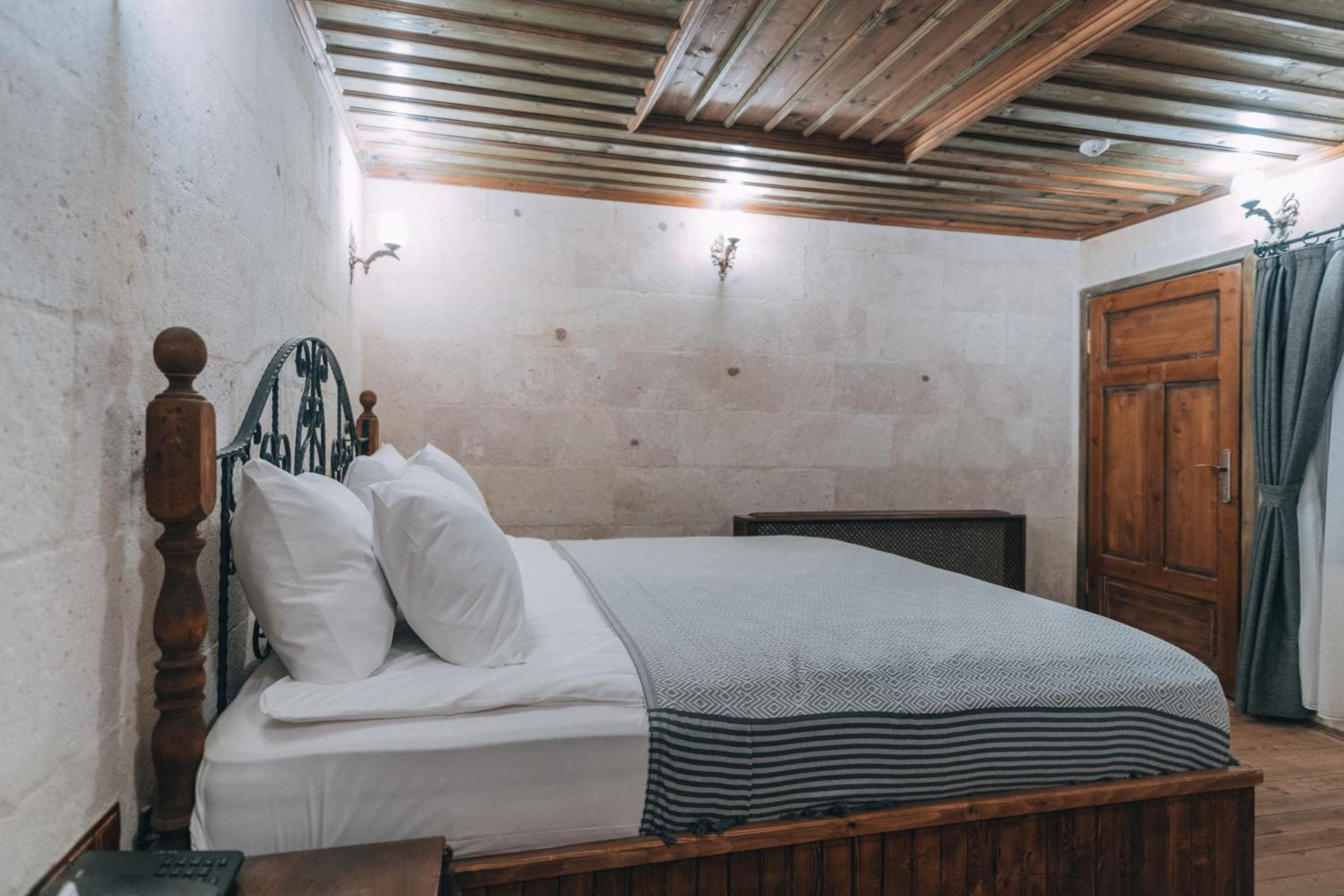 Sora Cave Hotel - Image 9