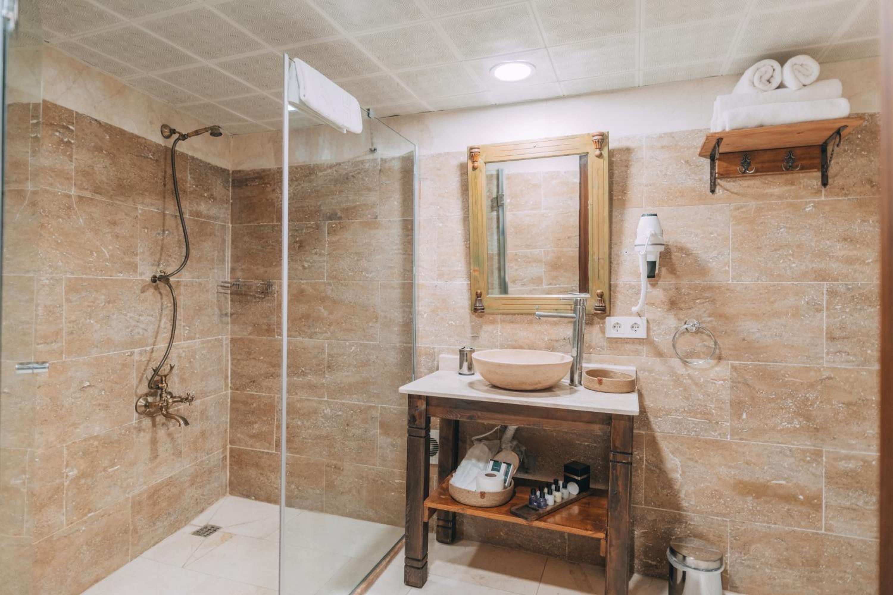 Sora Cave Hotel - Image 19