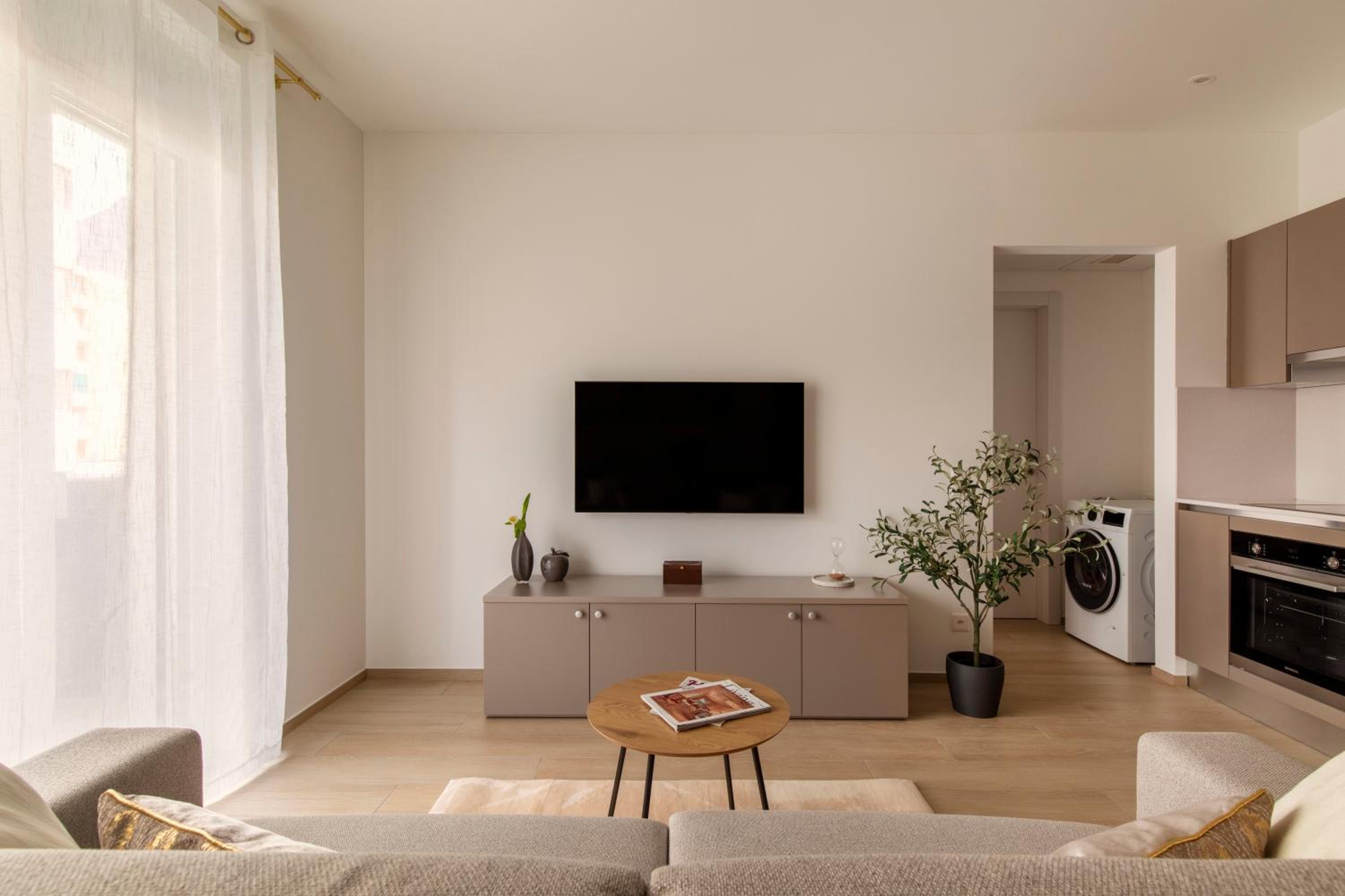 Lugano Superior Suites - Free Parking