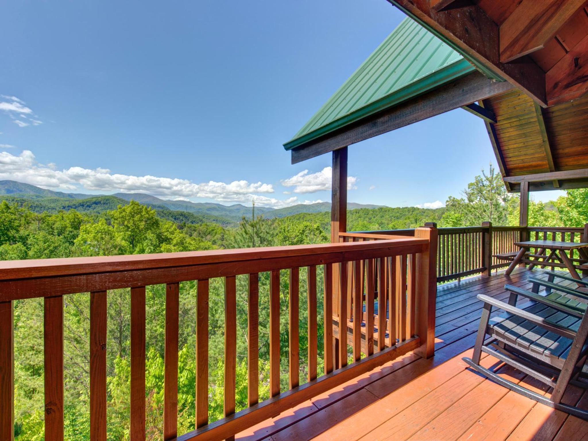 Eagles Point Lodge view 3