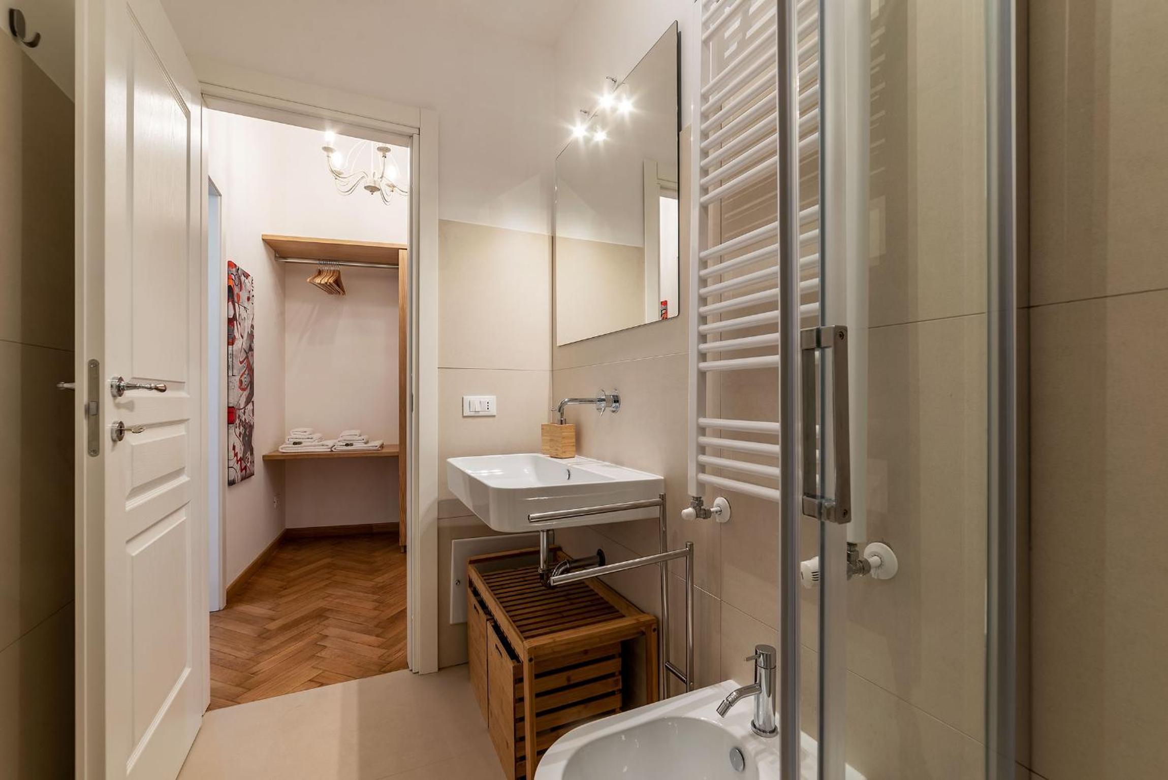 CS Termini Nazionale Apartments