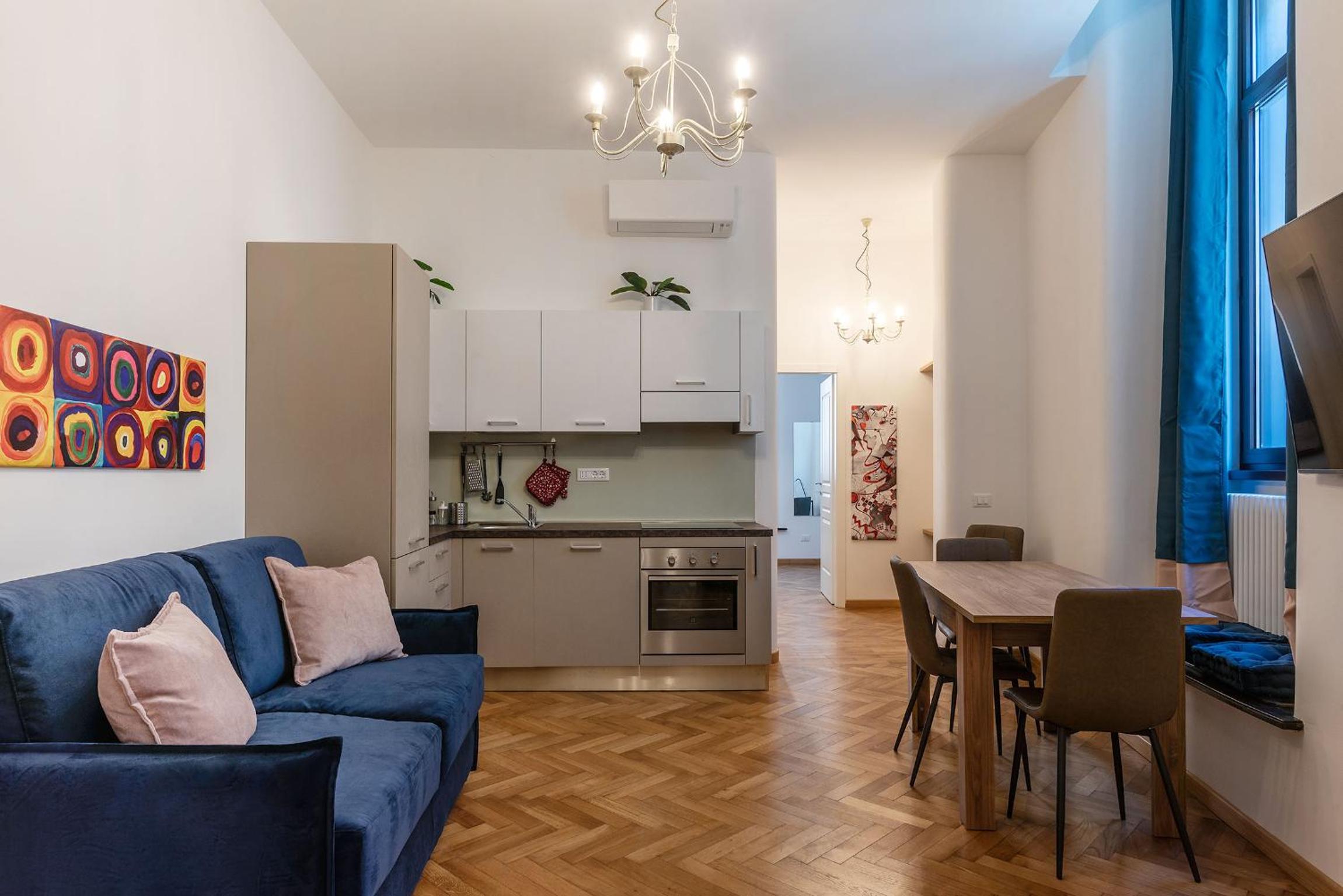 CS Termini Nazionale Apartments