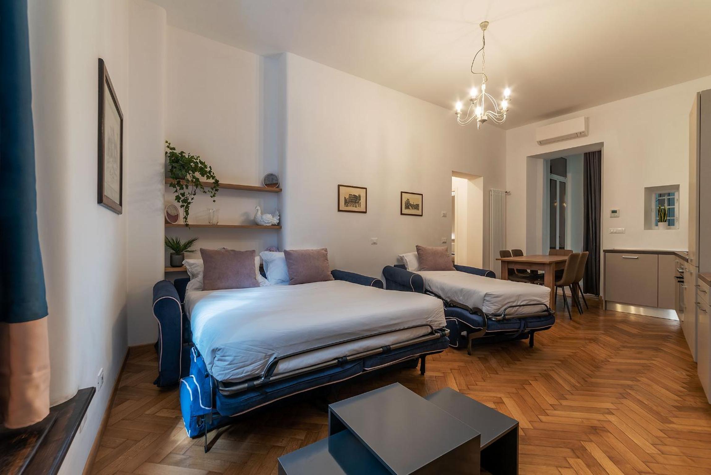 CS Termini Nazionale Apartments