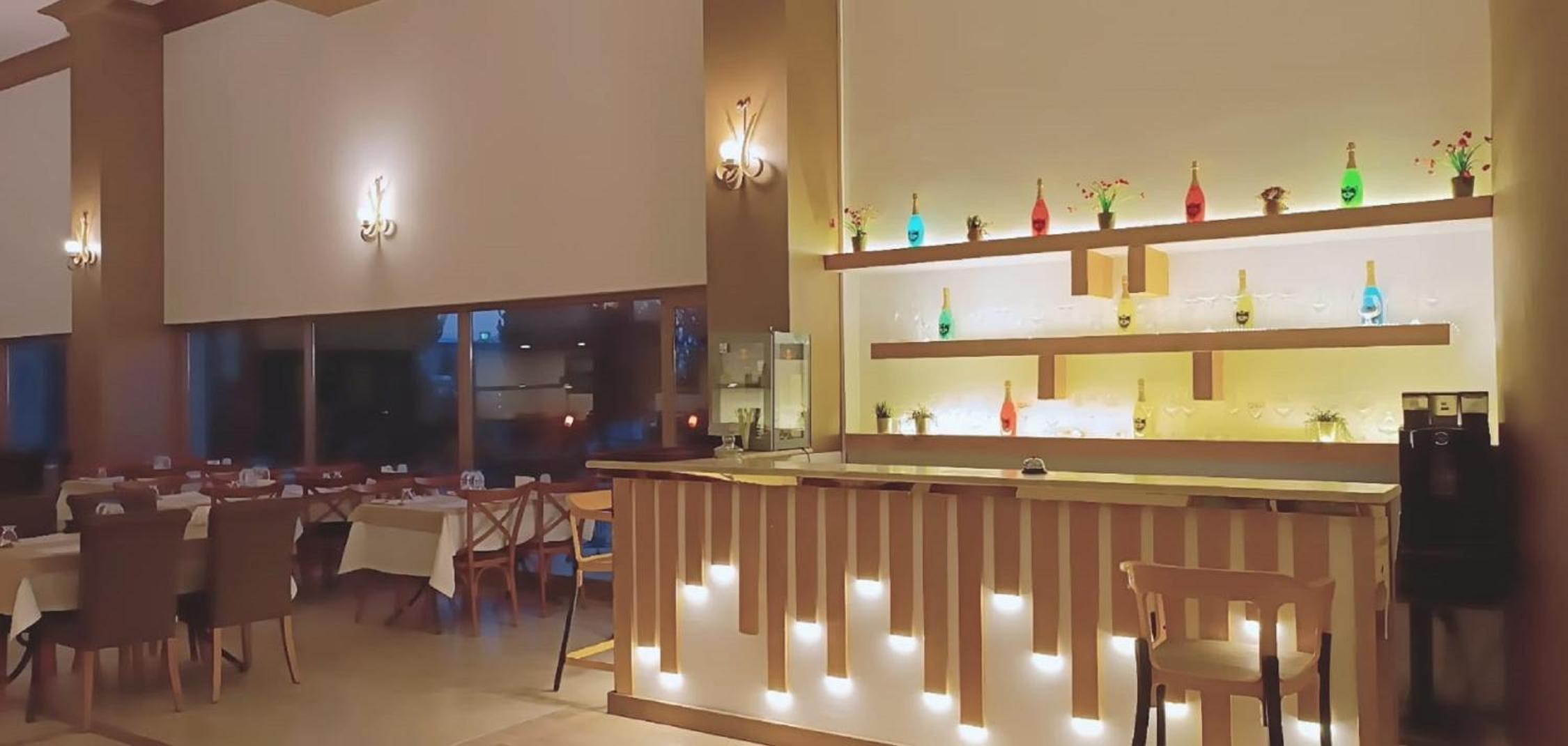 Silver Tower Residence - Image 30