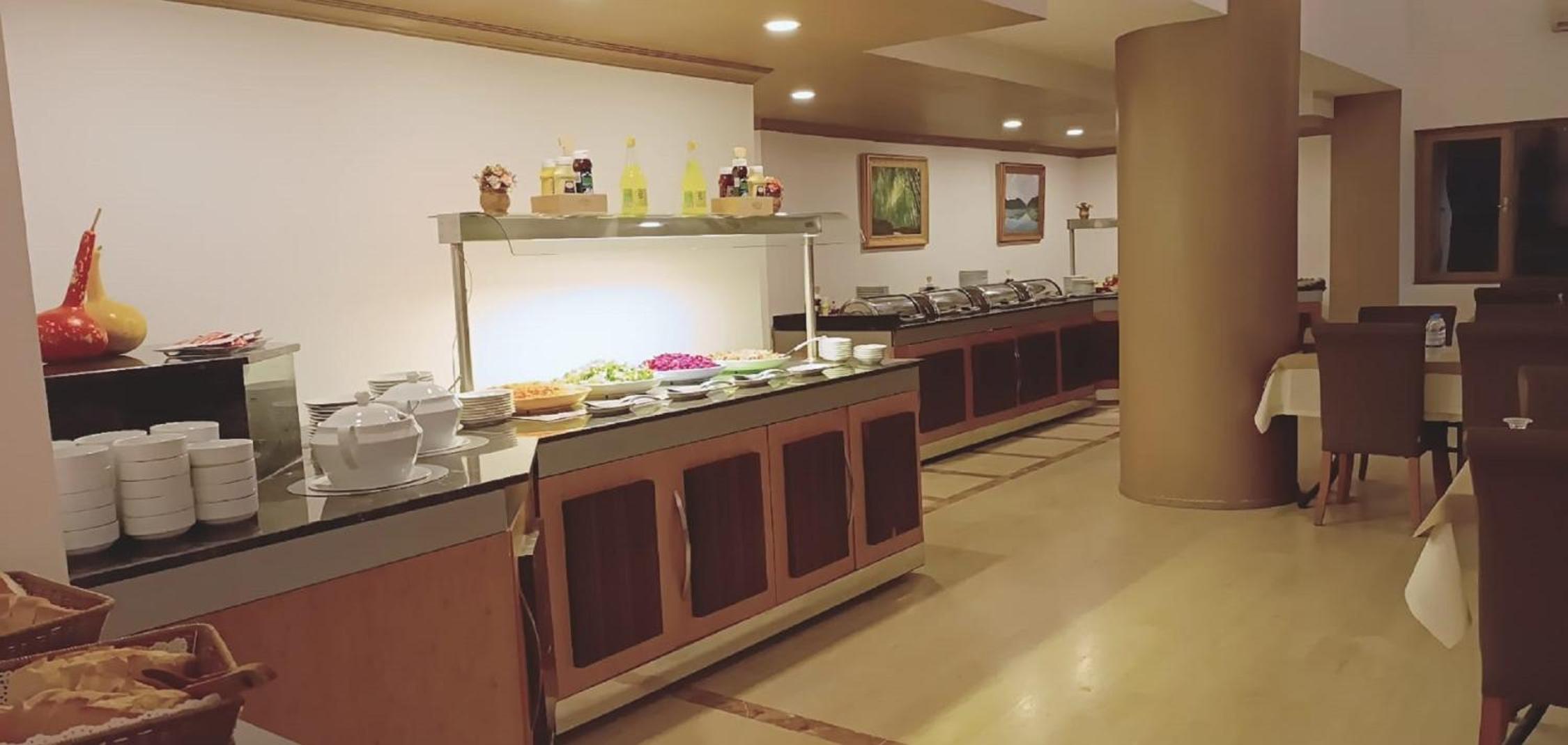 Silver Tower Residence - Image 38