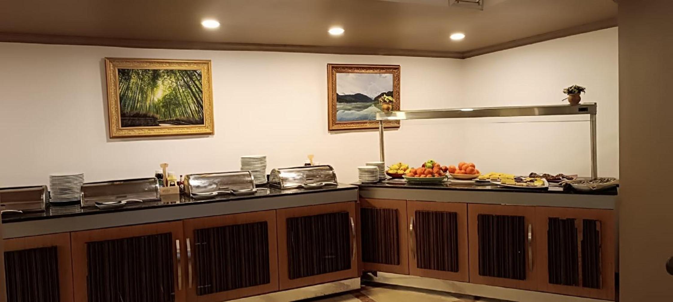 Silver Tower Residence - Image 32