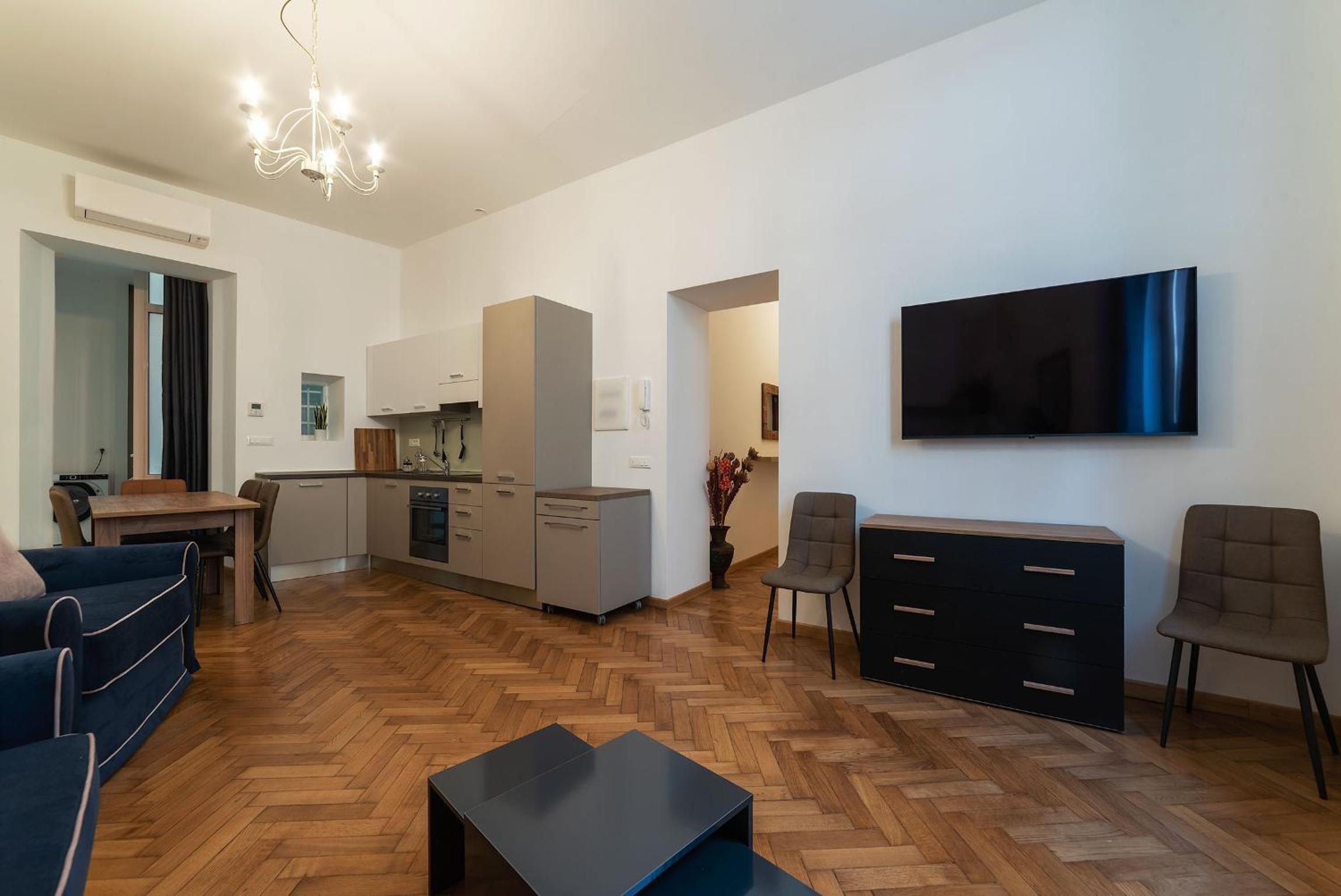 CS Termini Nazionale Apartments