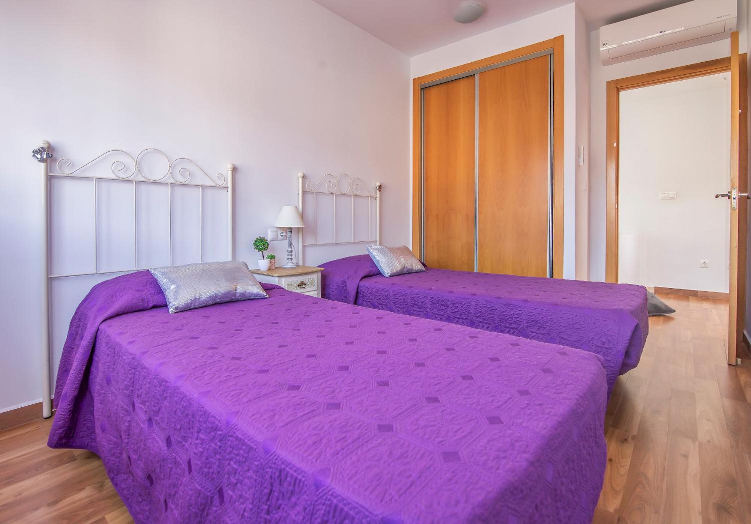 Villa moderna con piscina