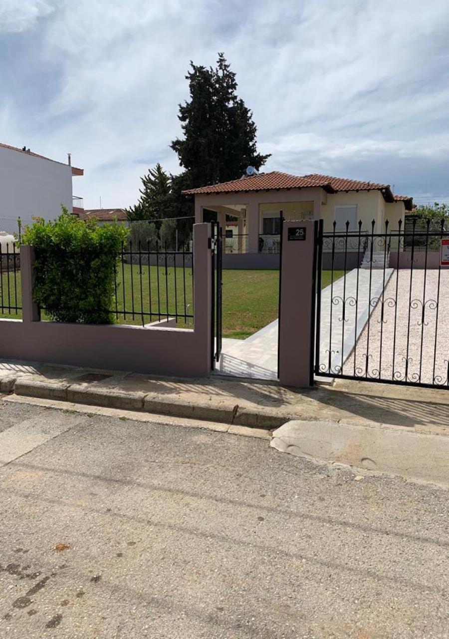 2-Bedroom Luxury Family Home view 3