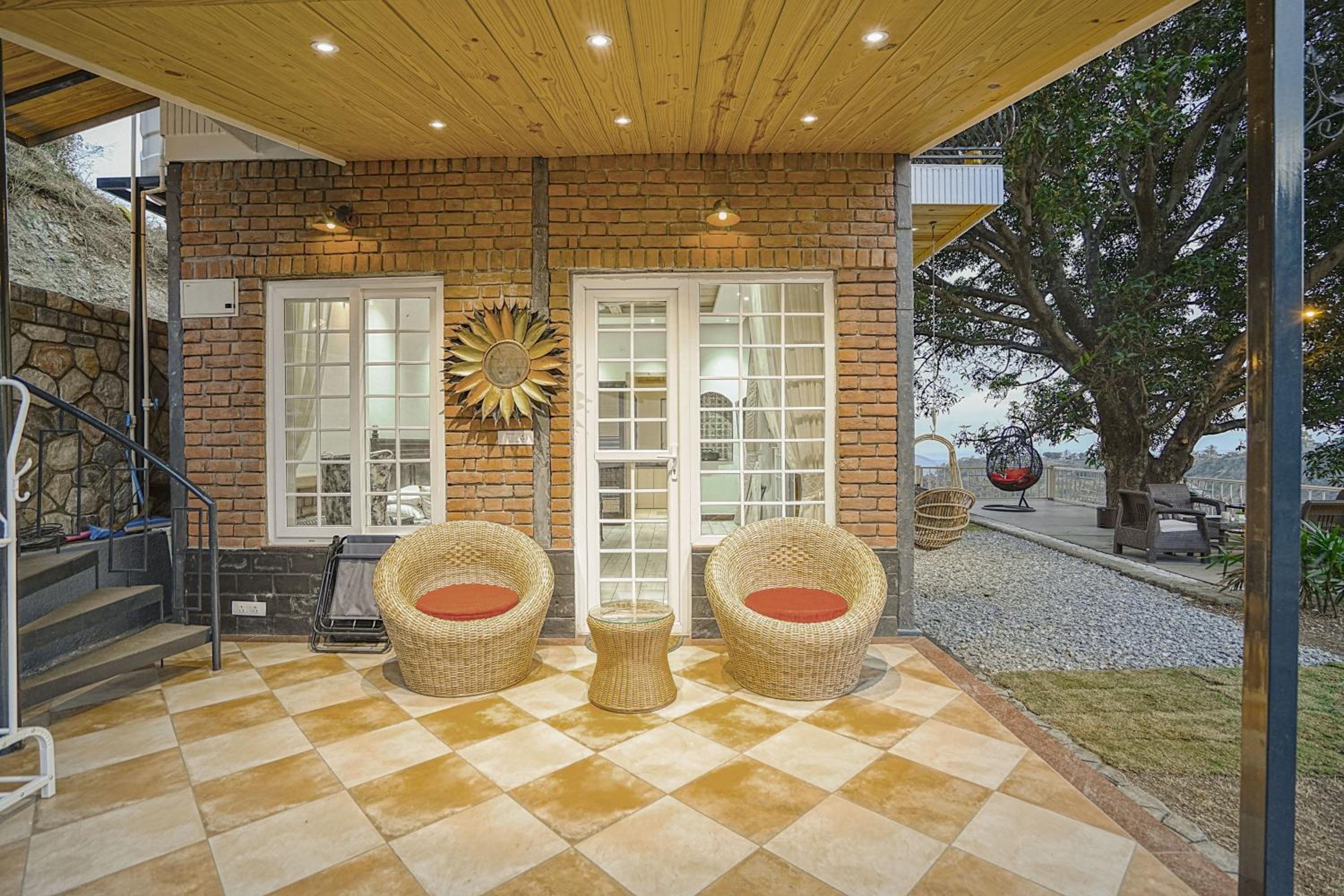 SaffronStays Woodpeckers Perch Villa, Dehradun
