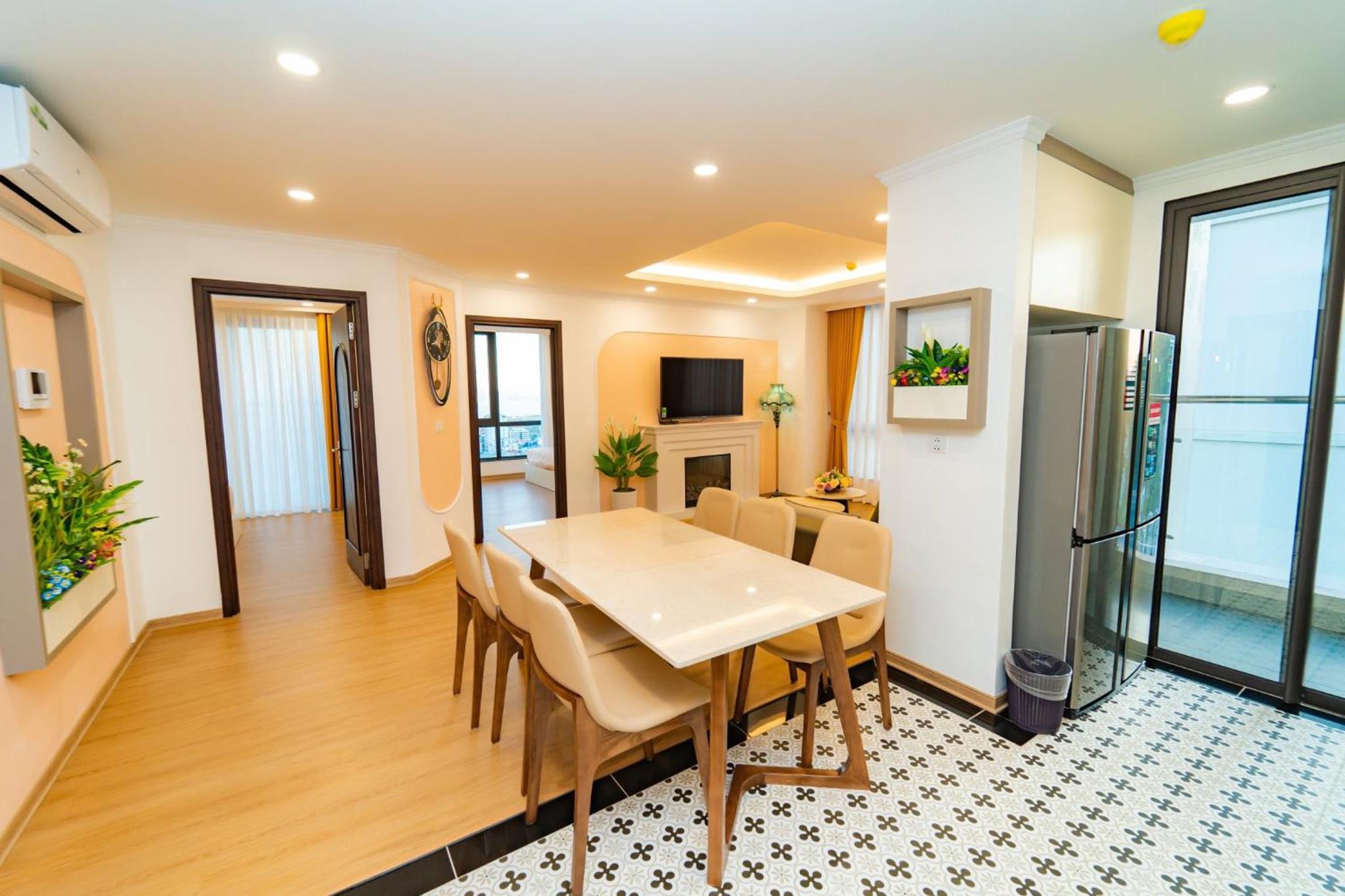 Nice-Duc Duong Apartment view 4