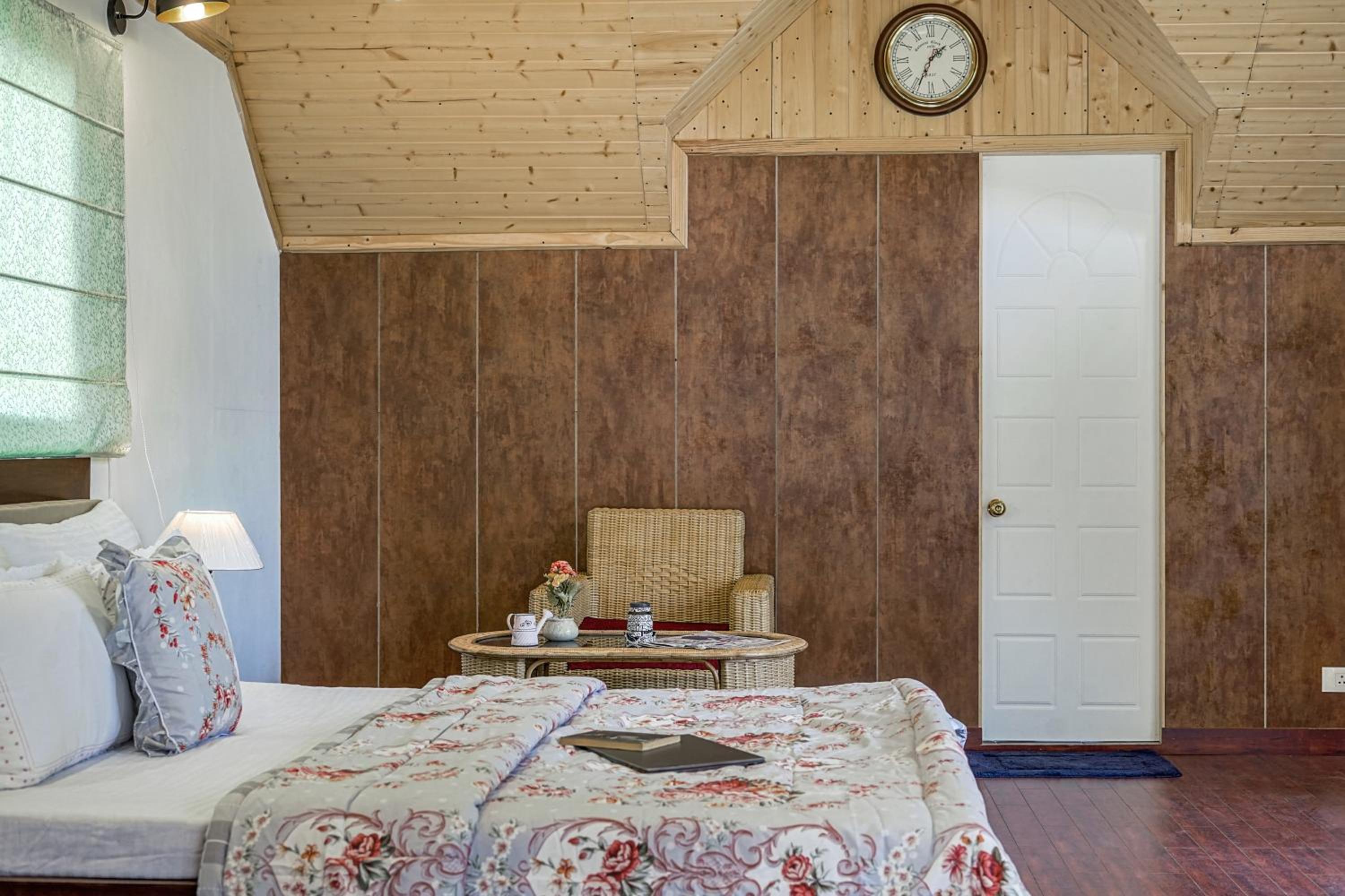 SaffronStays Woodpeckers Perch Villa, Dehradun
