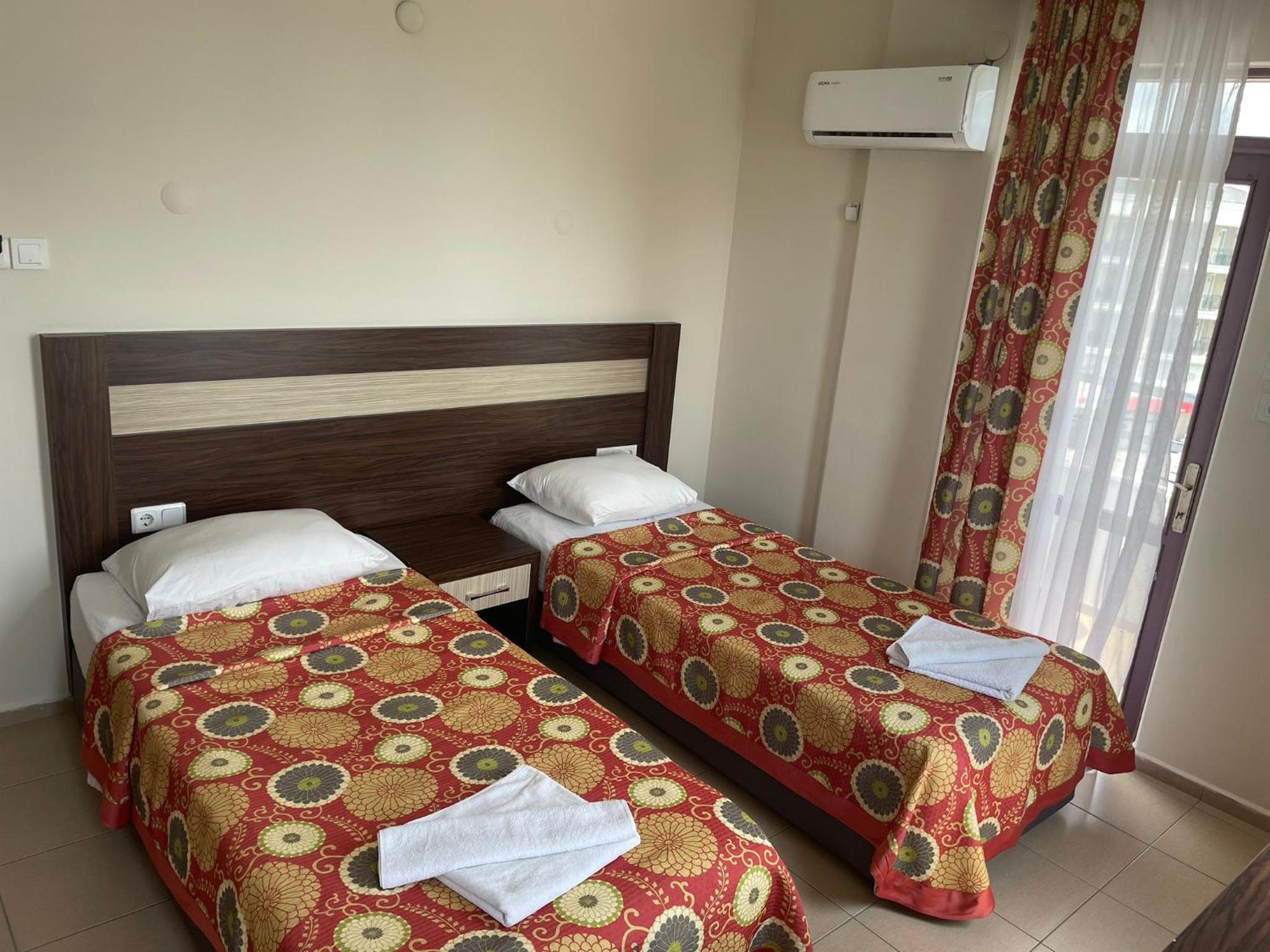 Rosella Hotel - Image 20