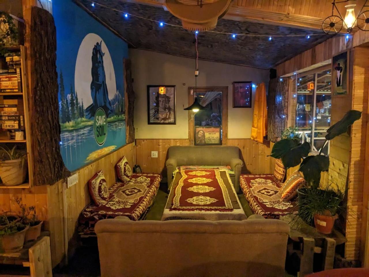 lounge