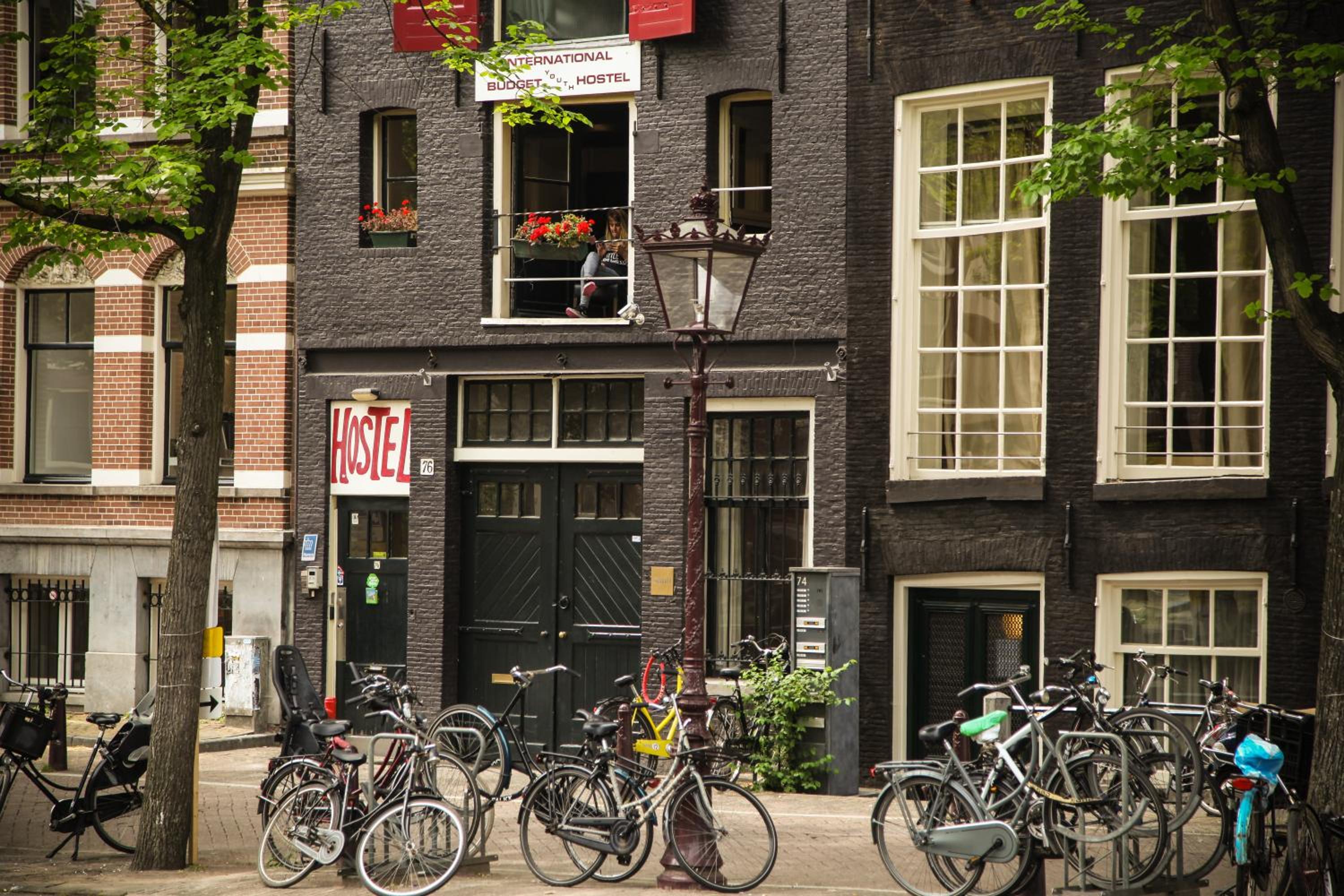 Amsterdam Downtown Hotel Canal View