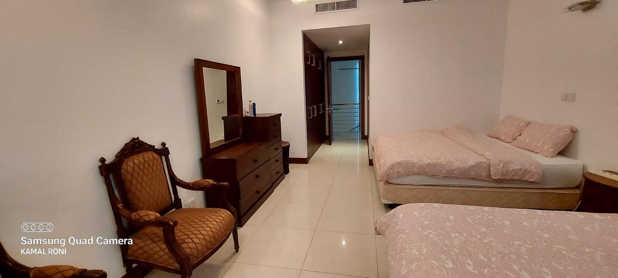 Family friendly house in Bahrian