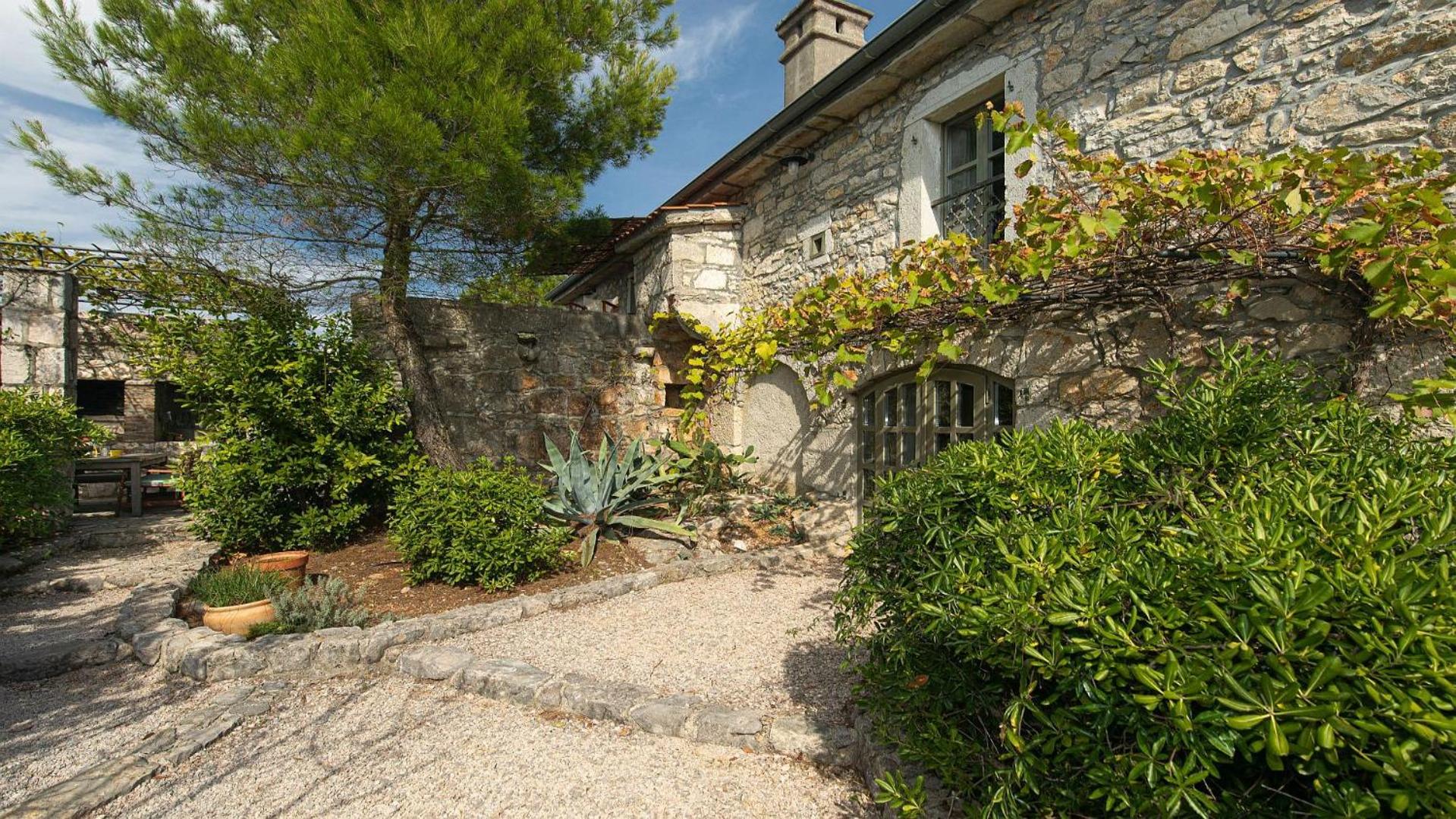 Villa Rosemary