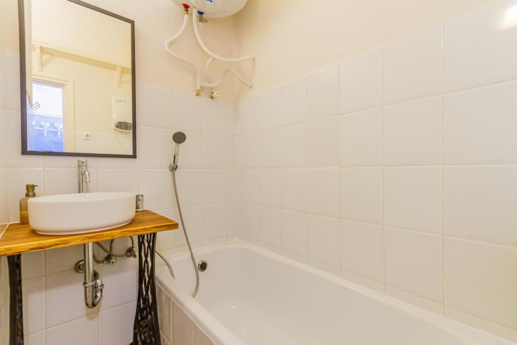 Perl Apartment- Air conditioned, cozy apartment near Városliget view 5