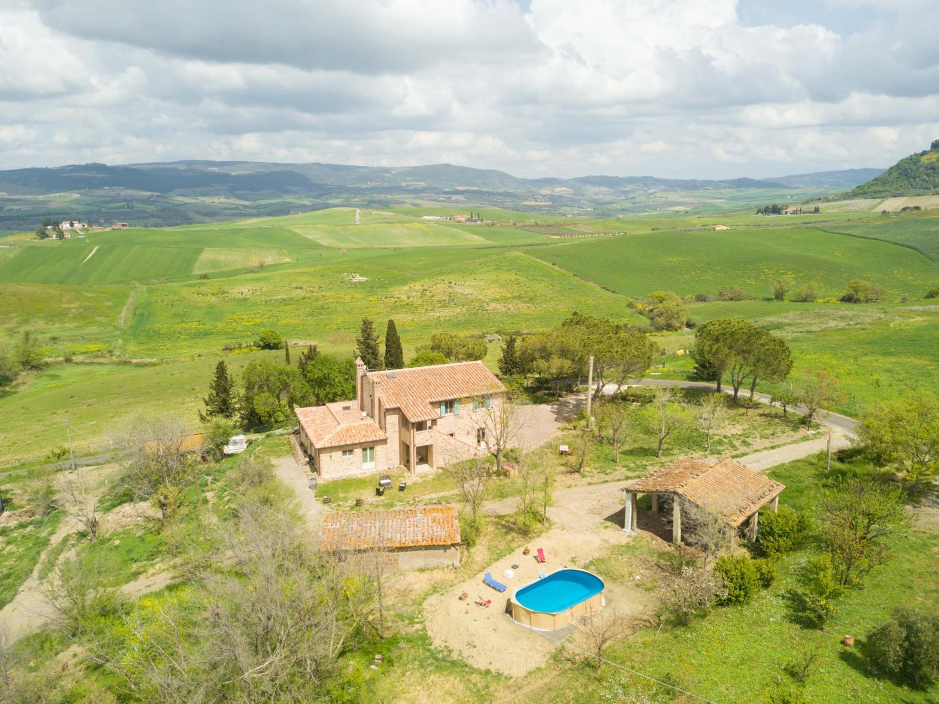 Casale Stabbiatelli by VacaVilla view 3